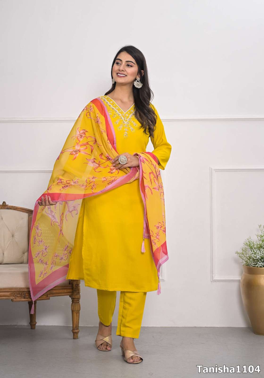 MF TANISHA VOL 15 JACQUARD SILK PREETY LOOK DESIGNER FANCY SUIT