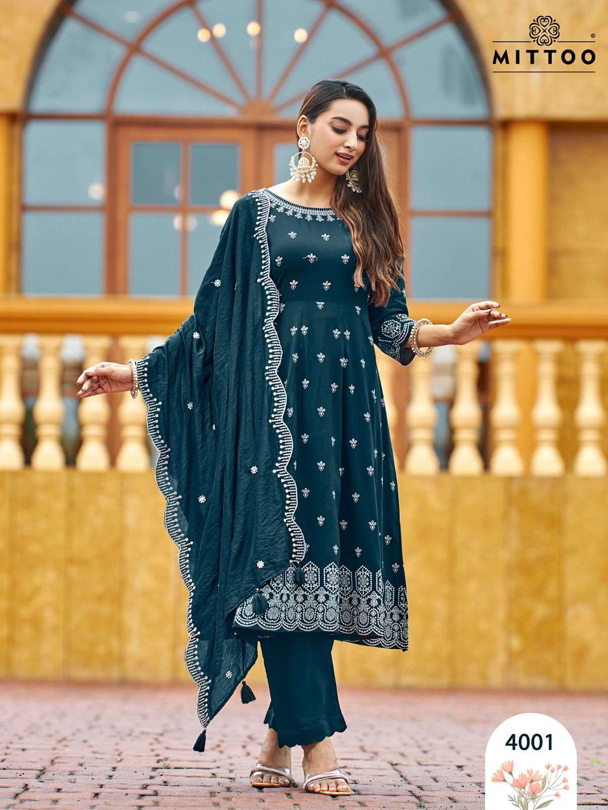 MITTOO TYOHAR FANCY DESIGNER NAIRA CUT STYLE KURTI COMBO SET