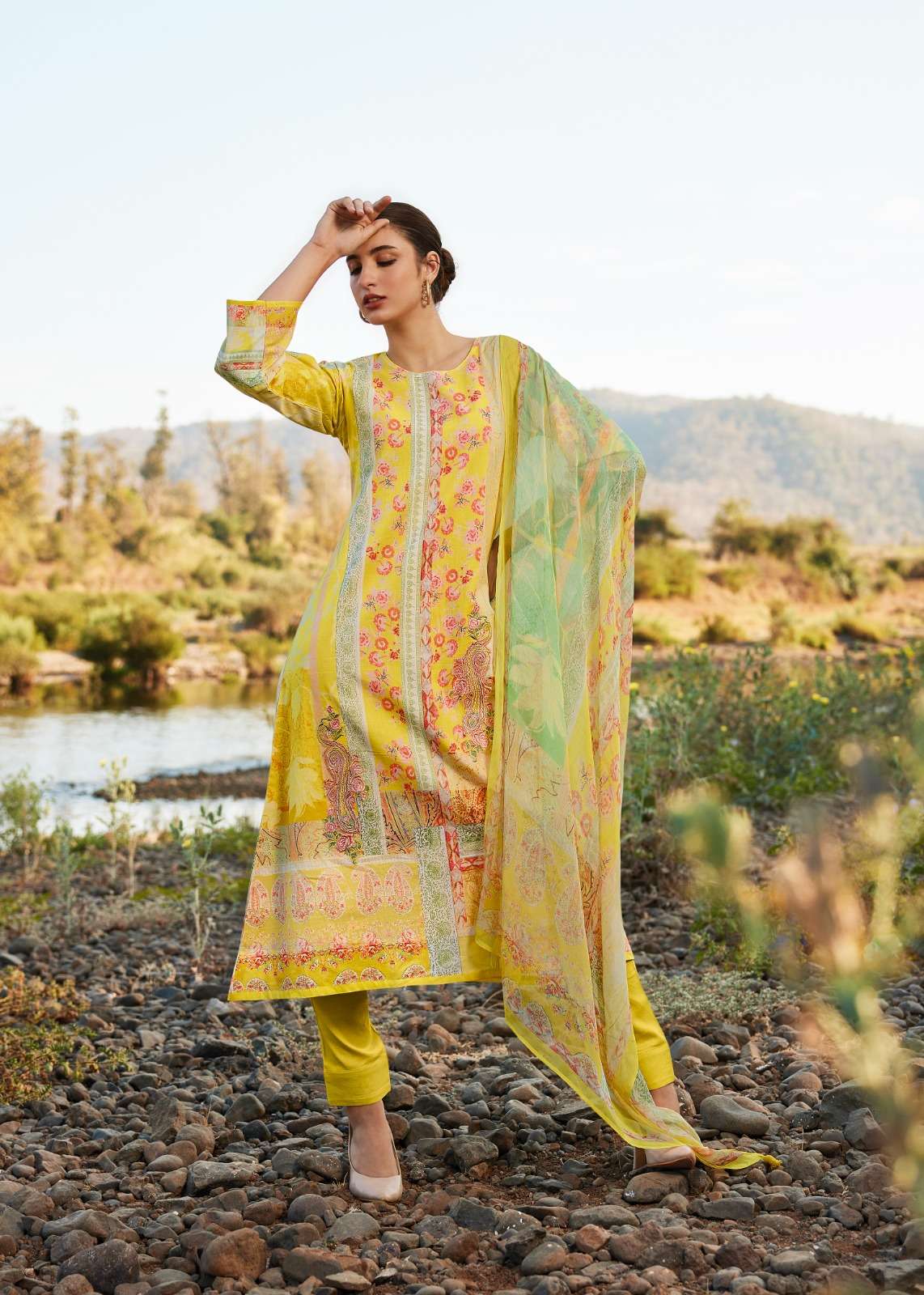 SADHANA FASHION RAAZIA LAWN COTTON DIGITAL PRINT WITH FANCY WORK SUIT