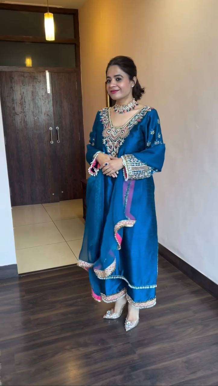 ST 170 KURTI SET