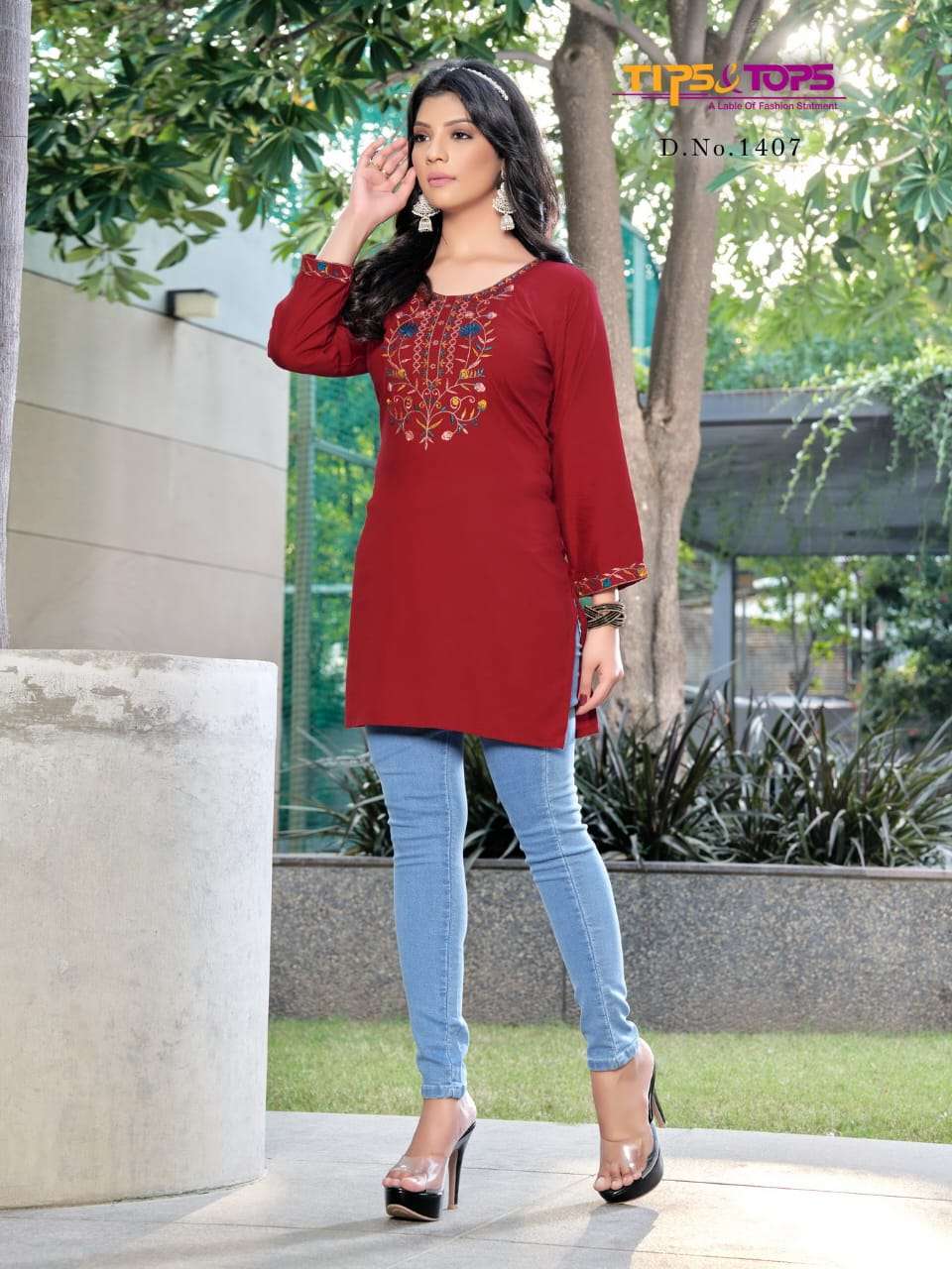 TIPS AND TOPS BUBBLY VOL 14 FANCY WESTERN TUNIC TOP