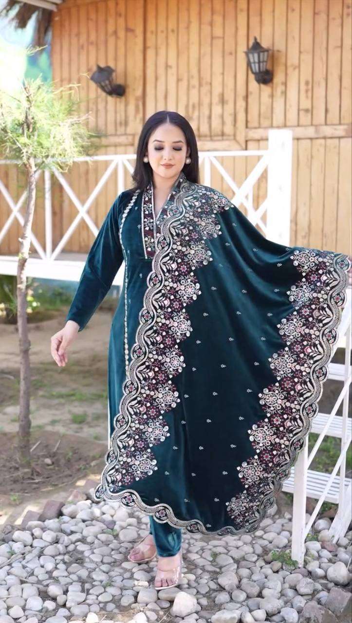 BE 294 VELVET SEQUENCE EMBROIDERY DESIGNER WORK SUIT