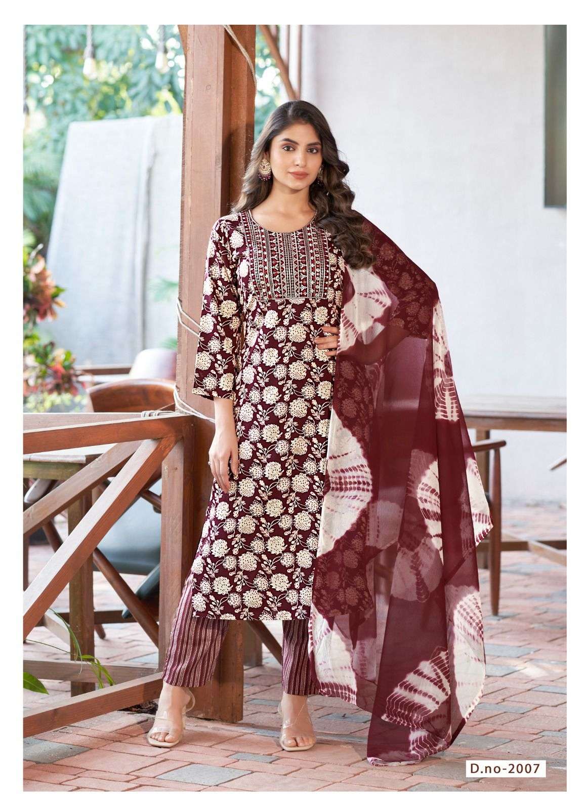 NAVKAR SUMAN VOL 2 RAYON FOIL PRINT STRAIGHT CUT KURTI COMO SET 