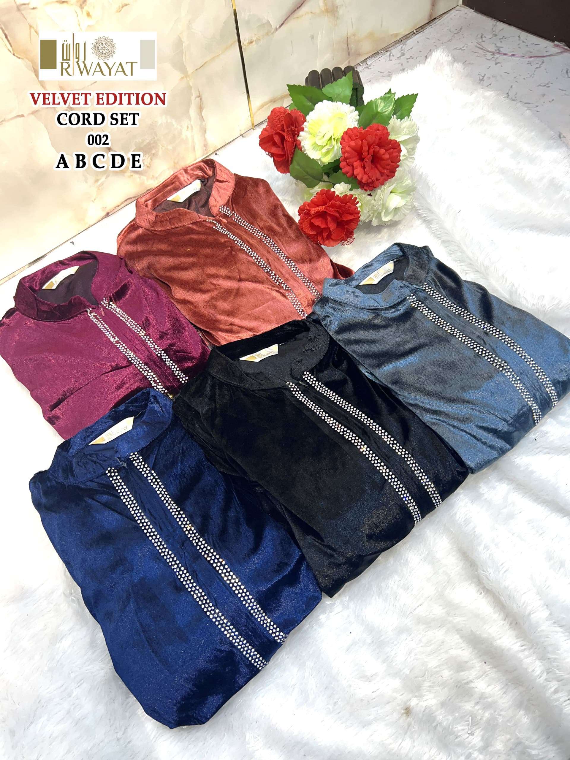 RIWAYAT VELVET EDITION D NO 002 FANCY VELVET DESIGNER KURTI WITH BOTTOM SET