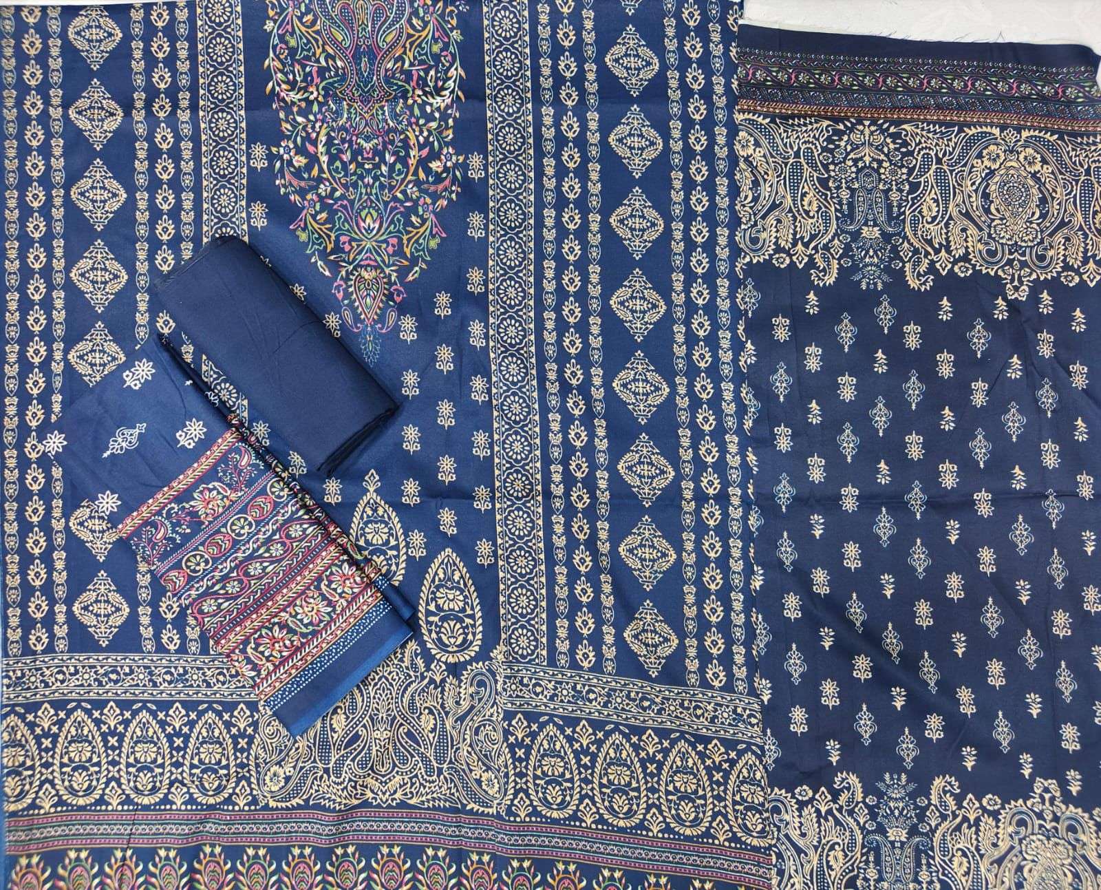 ROLI MOLI CREATION WINTER COLLECTION PASHMINA PRINT SALWAR SUIT
