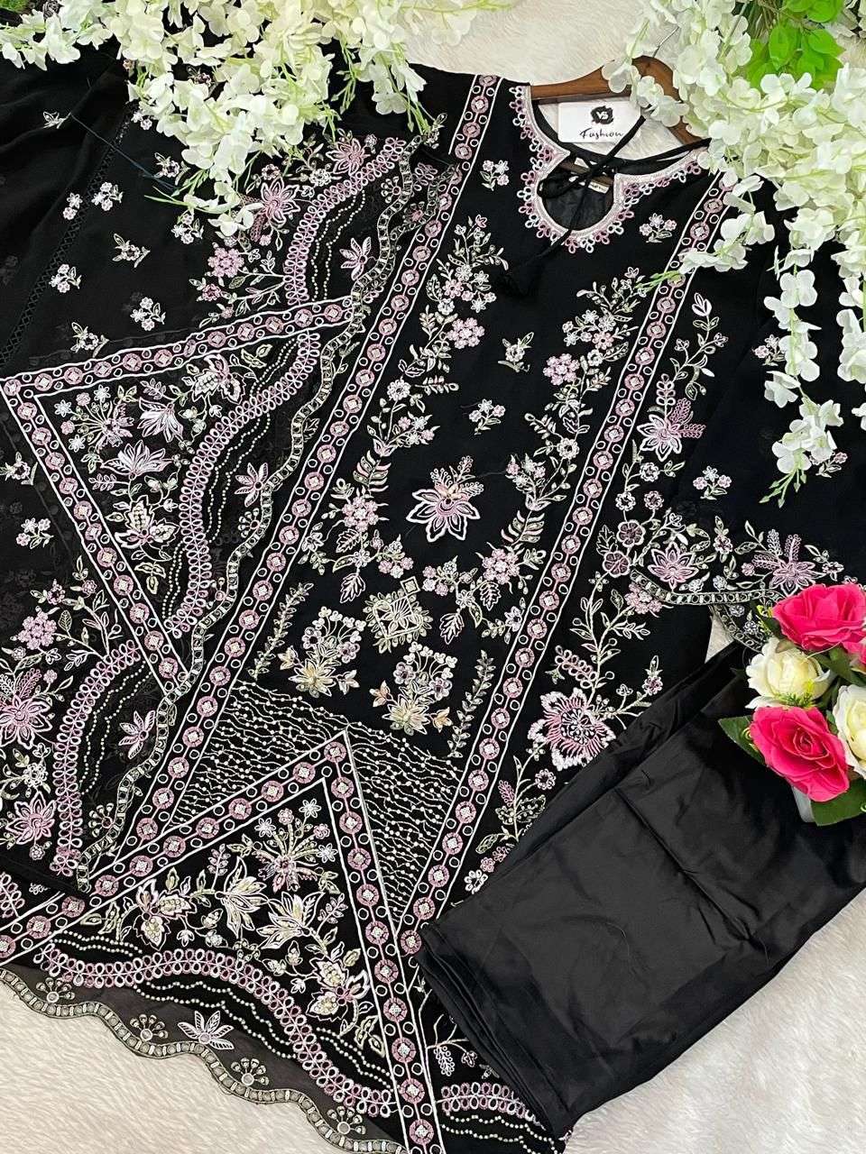 VS FASHION D NO 12006 GEORGETTE BEAUTIFUL DESIGNER PAKISTANI SUIT