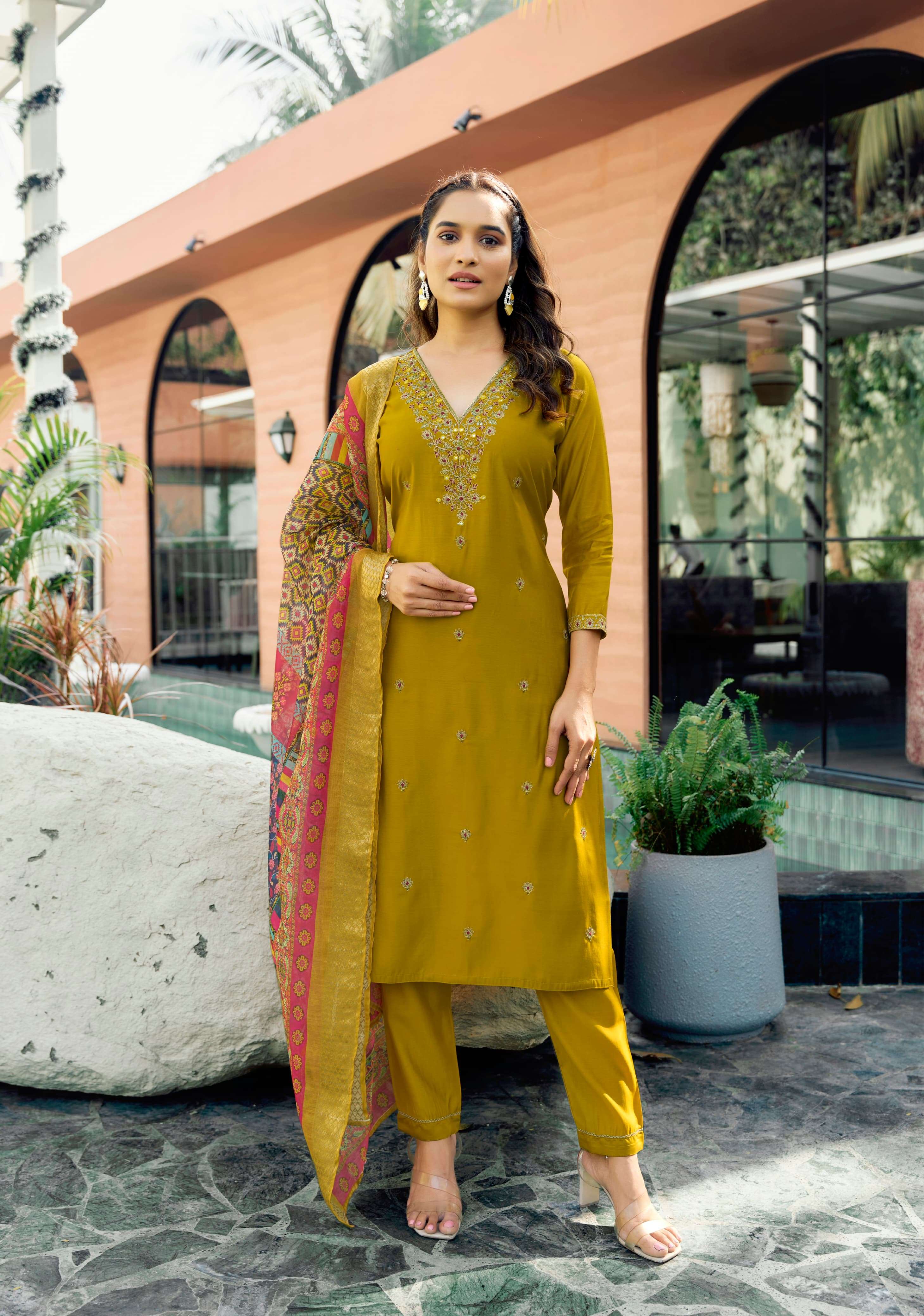 OSSM RANGAT SILK DESIGNER FANCY KURTI COMBO SET 