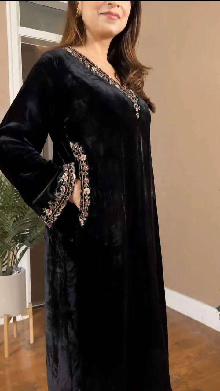 RTC 5810 VELVET BEAUTIFUL DESIGNER WORK KURTI WITH PENT SET 