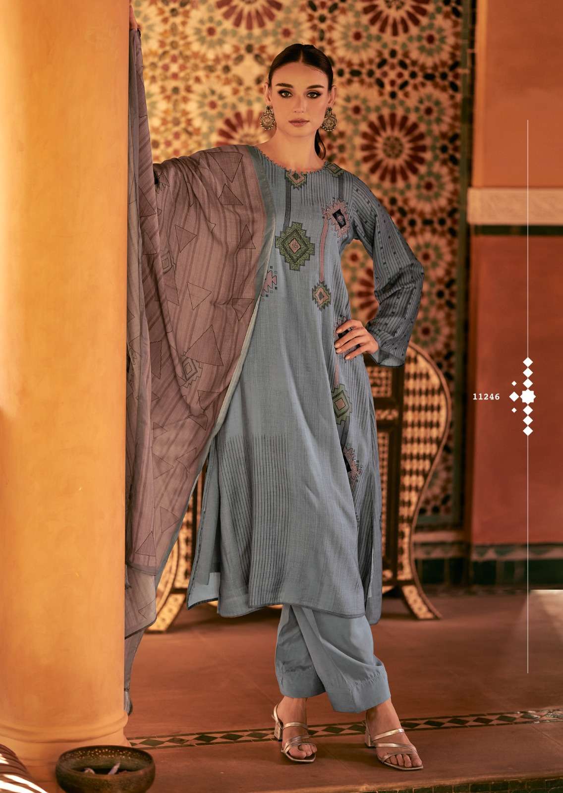 SADHANA FASHION HAYAT MUSLIN SILK DIGITAL PRINTS WITH FANCY WORK SUIT