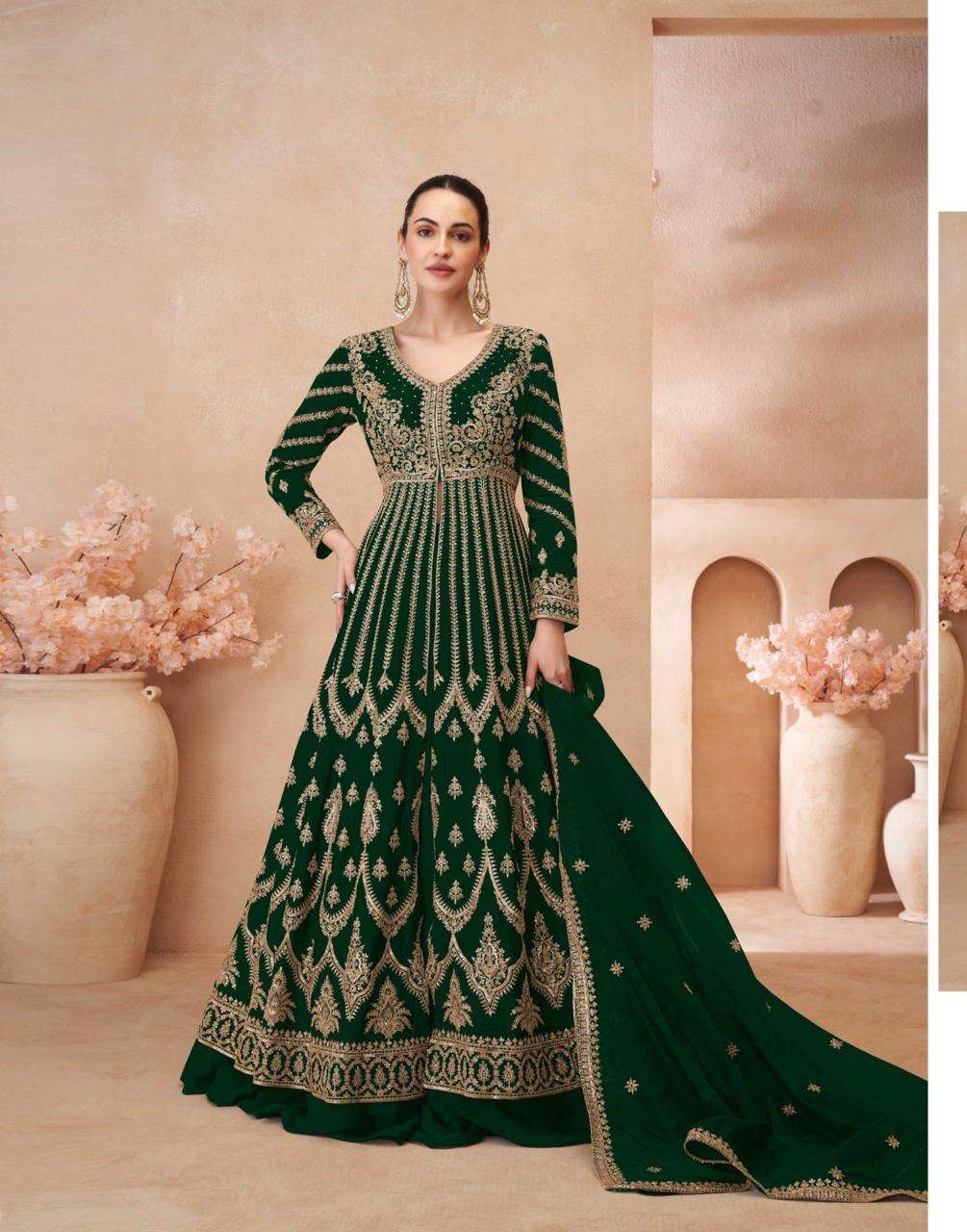 SAYURI DESIGNER NAARI HEAVY DESIGNER PARTY WEAR GOWN DRESS