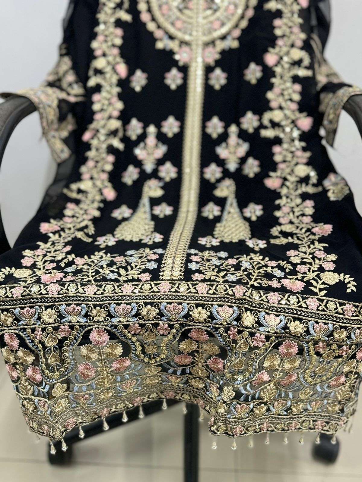 SHREE FAB DESIGN NO - K 1982 F FOX GEORGETTE HEAVY EMBROIDERED PARTY WEAR SUIT 