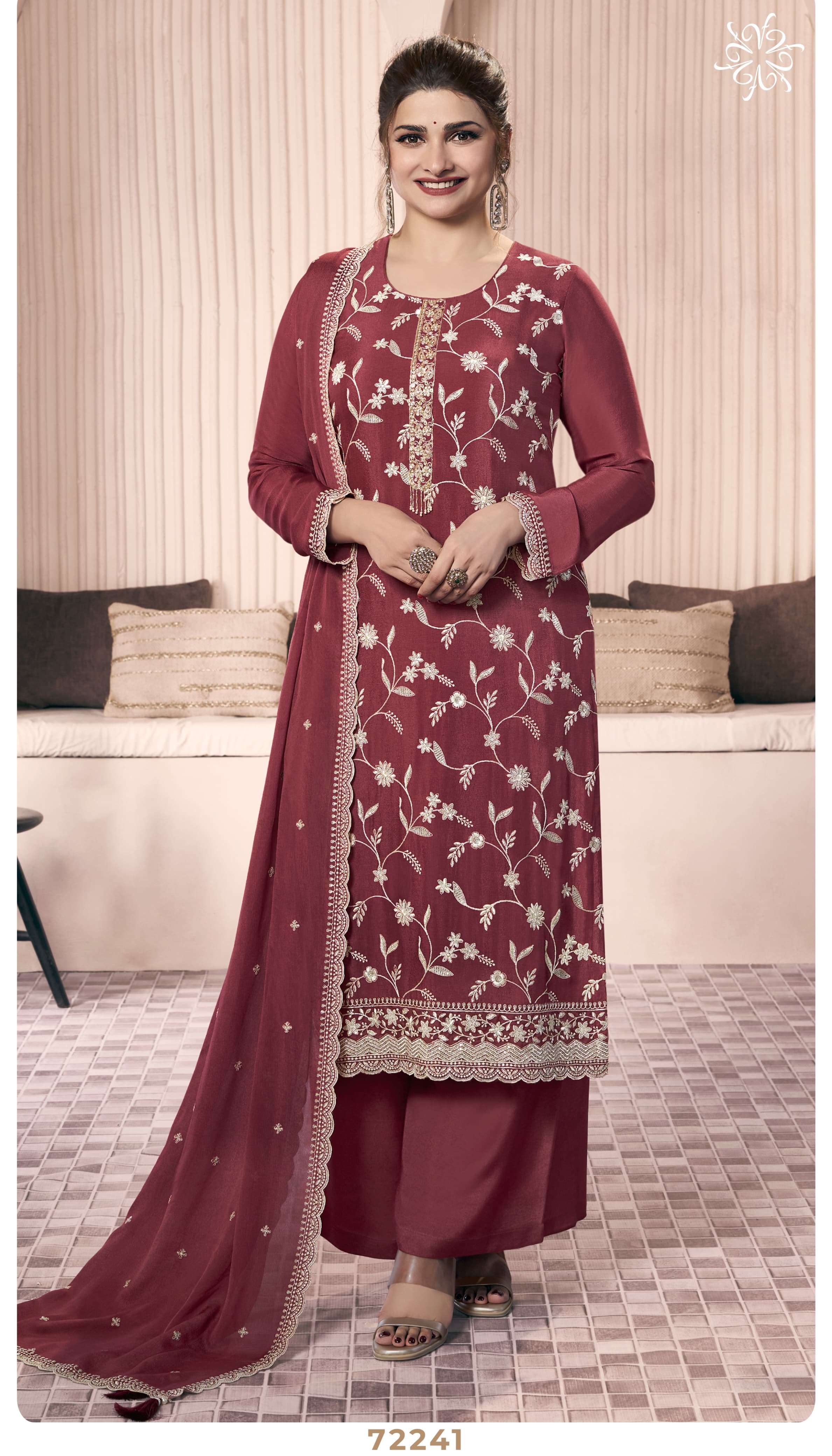 VINAY FASHION KULEESH SHAZIA FANCY EMBROIDERED HEAVY SUIT
