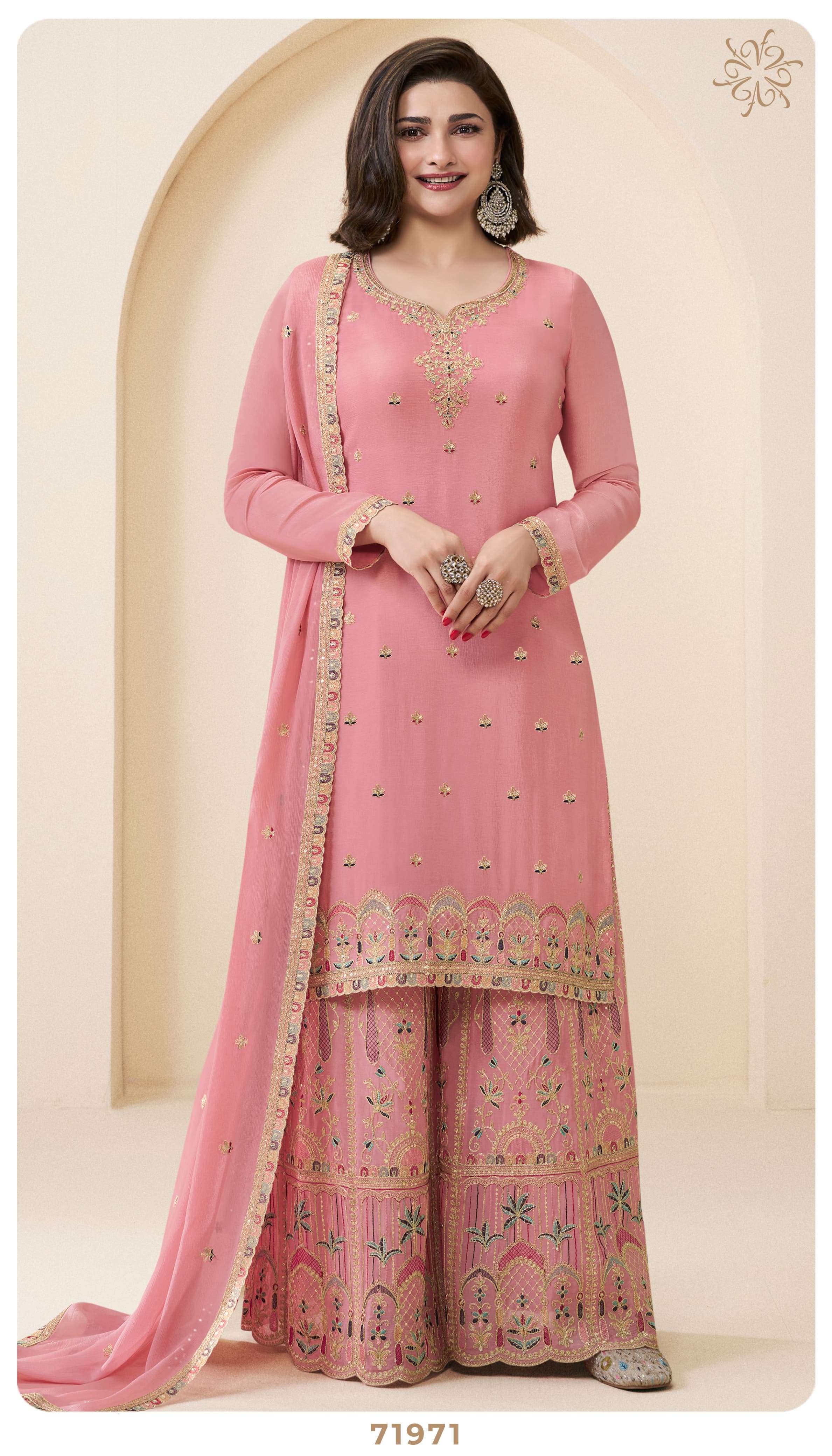 VINAY FASHION KULEESH SUNDARI HEAVY DESIGNER TRADITIONAL WEAR SUIT