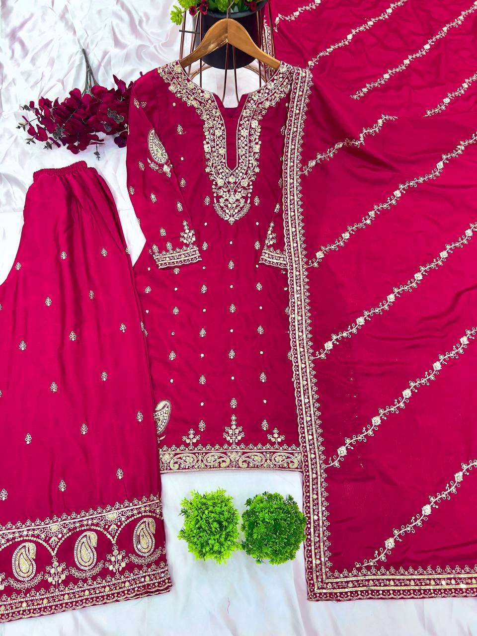 ZSR 3102 SILK WITH SEQUENCE DESIGNER WORK LADIES SUIT