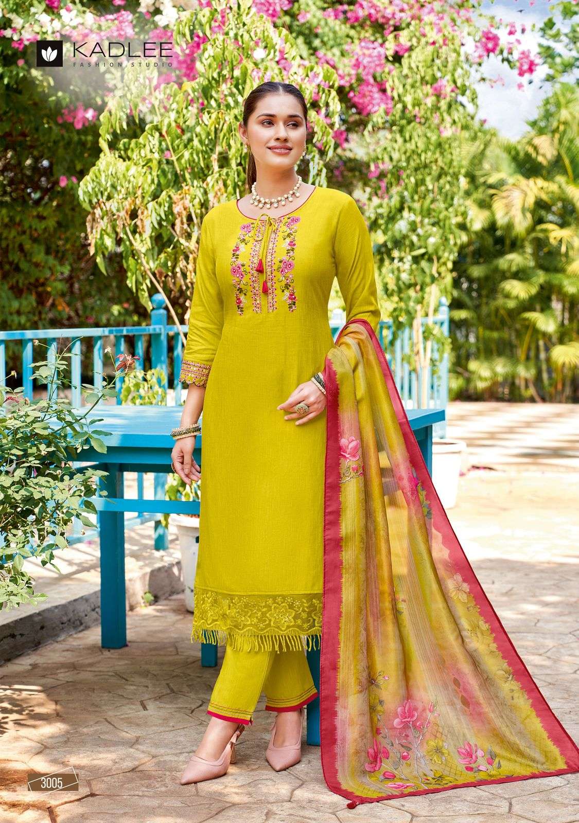KADLEE FASHION CHUNARI RAYON FANCY HAND WORKS KURTI COMBO SET