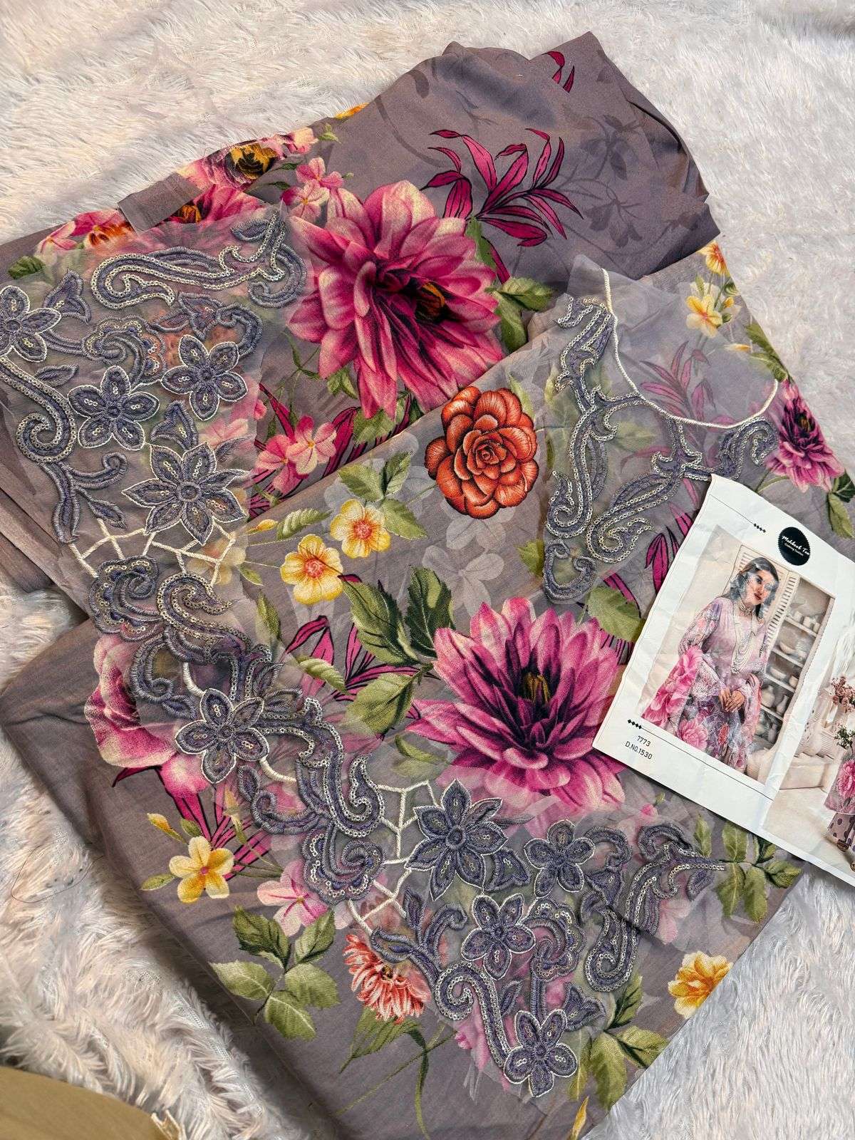 MEHBOOB TEX DESIGN NO - 1528-1530 PURE COTTON PRINT EMRBOIDERED SELF WORK PATCHES PAKISTANI SALWAR SUIT