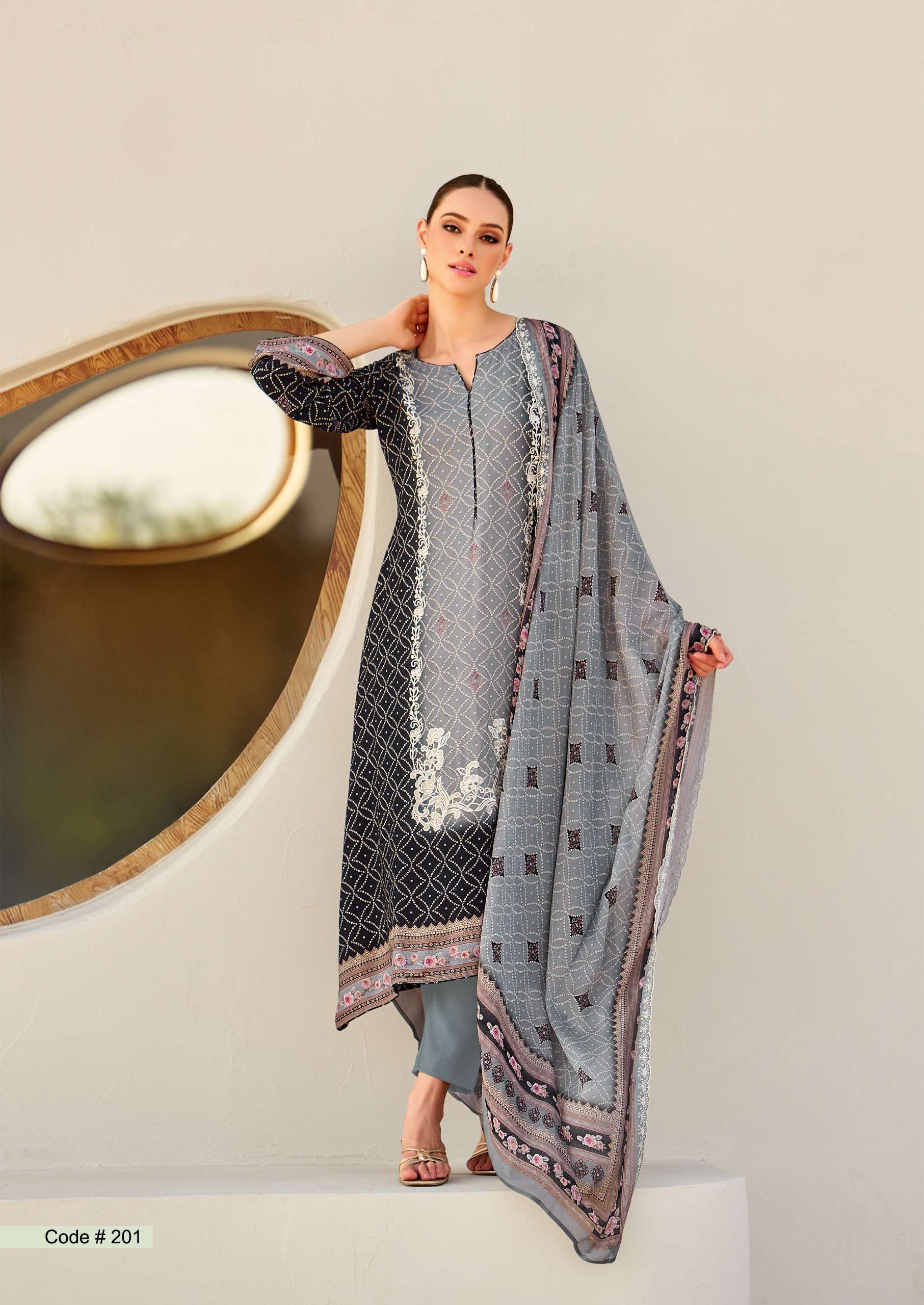 THE HERMITAGE SHOP BANDHEJ JAM SATIN DIGITAL PRINT WITH FANCY WORK SUIT