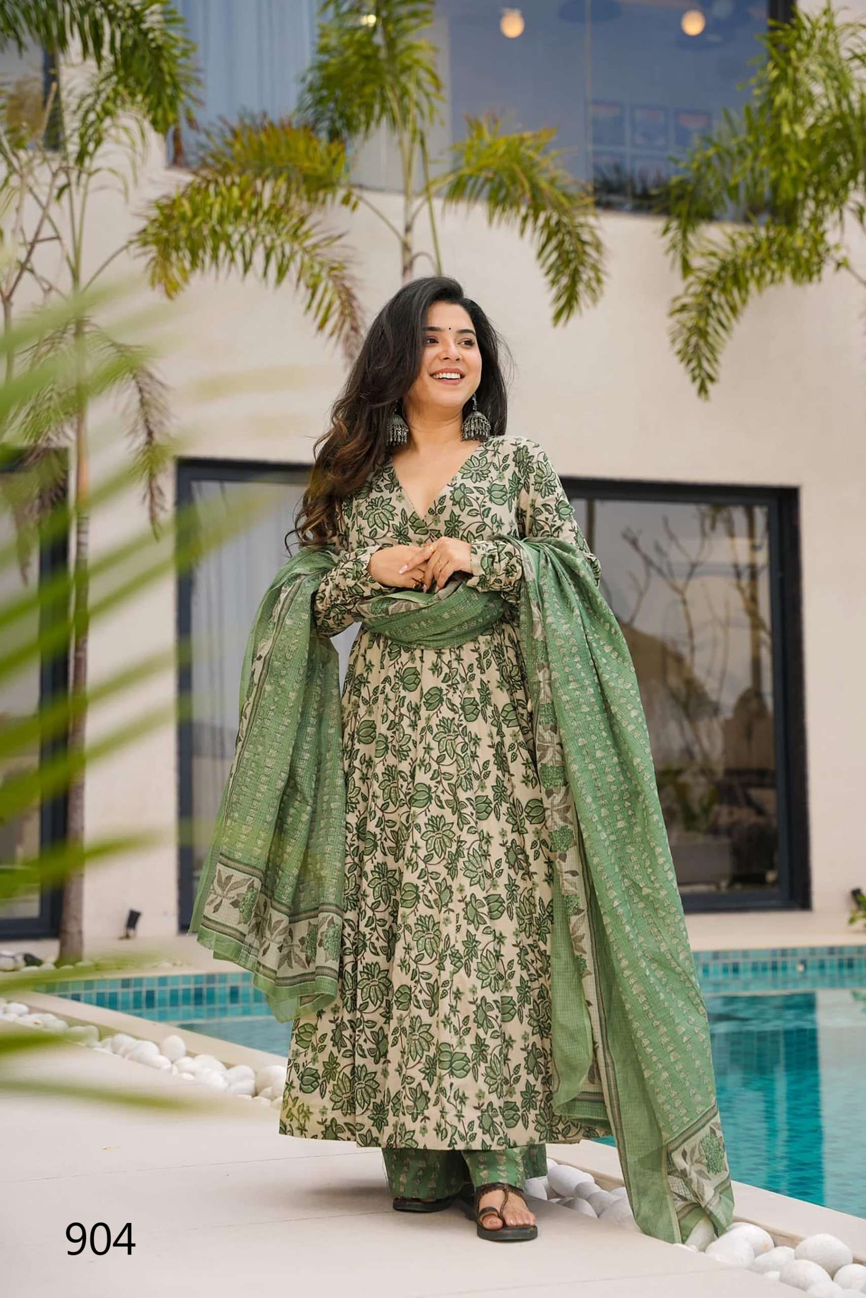 MF CLORA VOL 9 COTTON DIGITAL PRINT FANCY LOOK LADIES GOWN SET