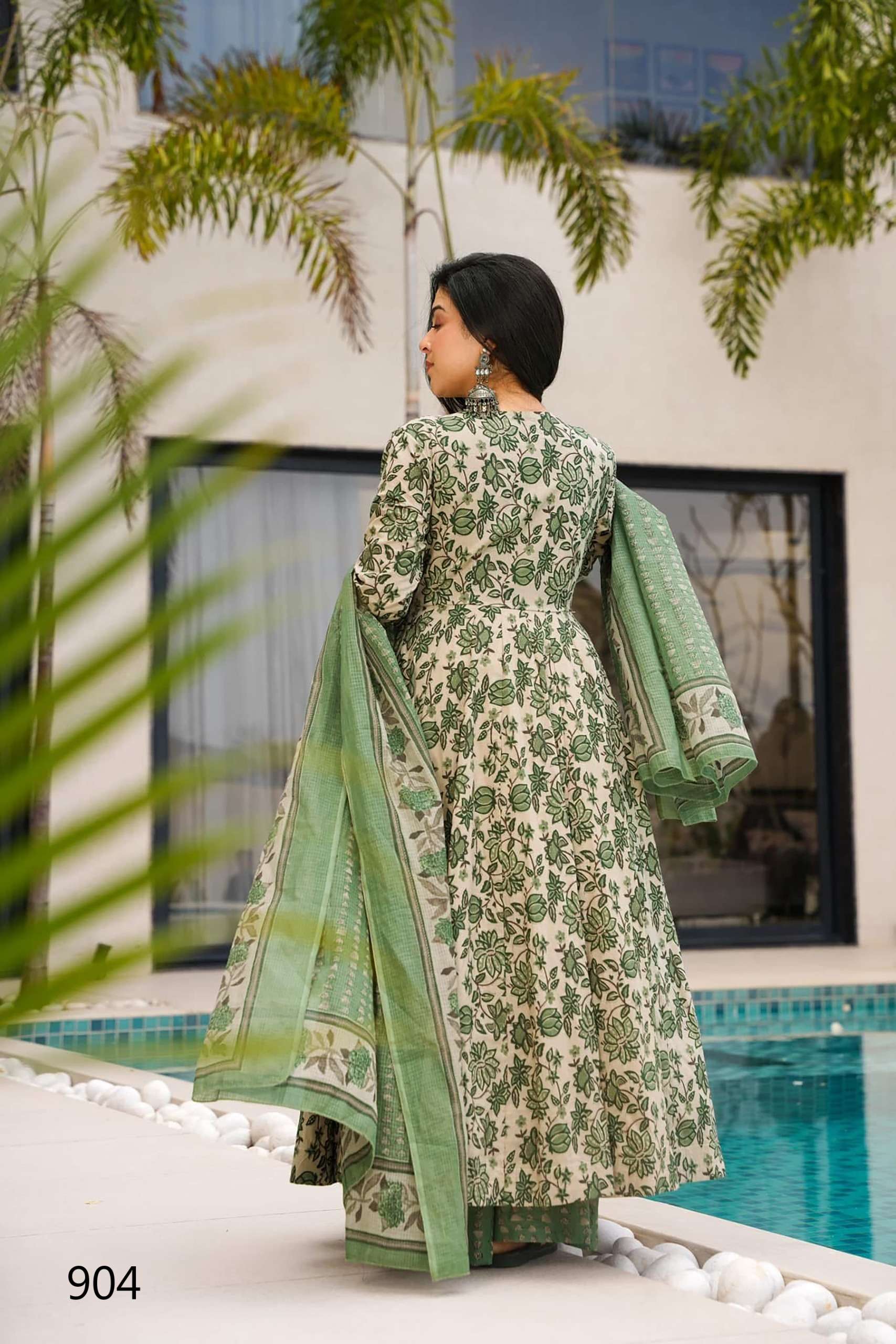 MF CLORA VOL 9 COTTON DIGITAL PRINT FANCY LOOK LADIES GOWN SET