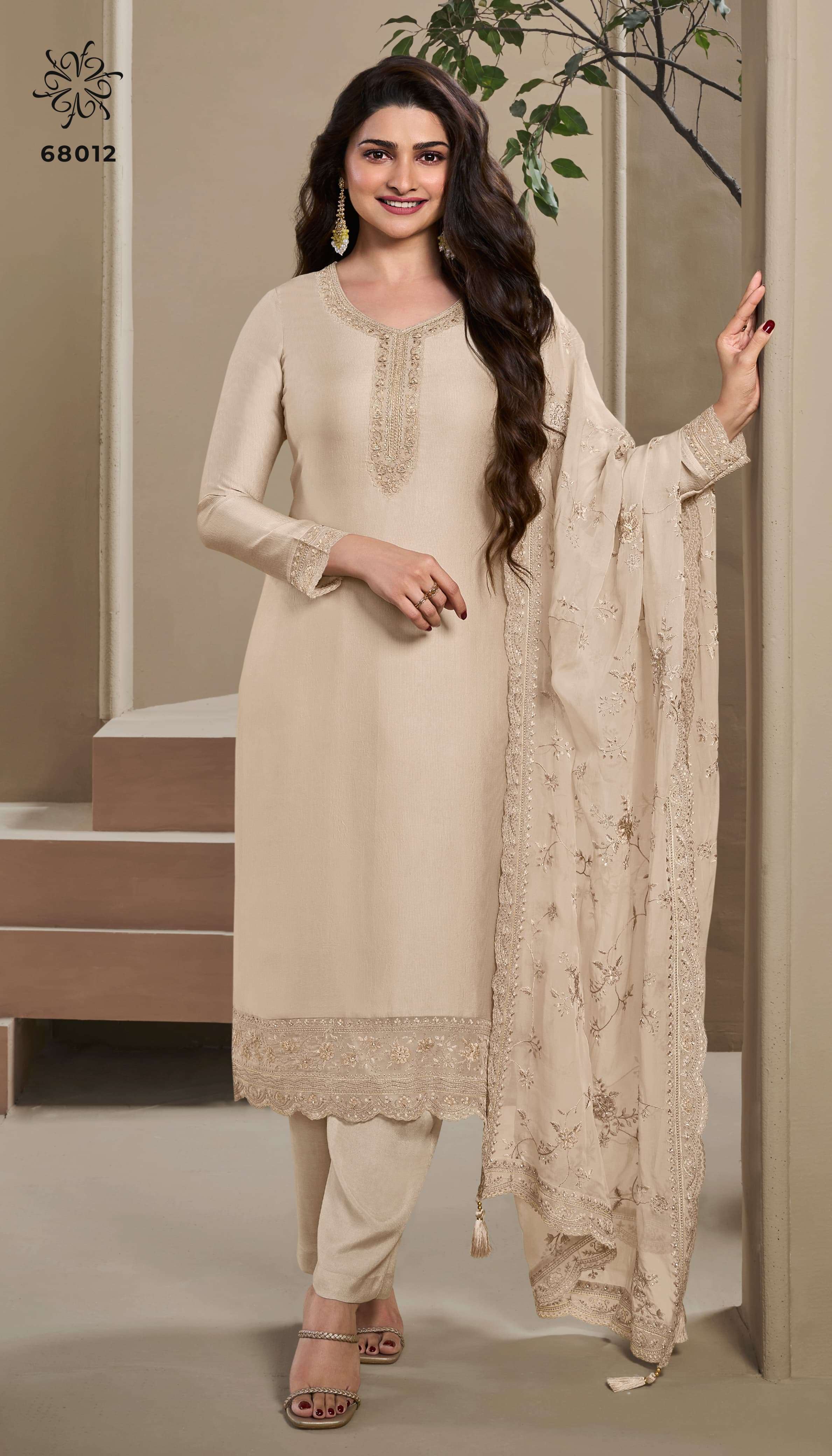VINAY FASHION KULEESH SAUMYA SILK EMBROIDERY WORK SUIT
