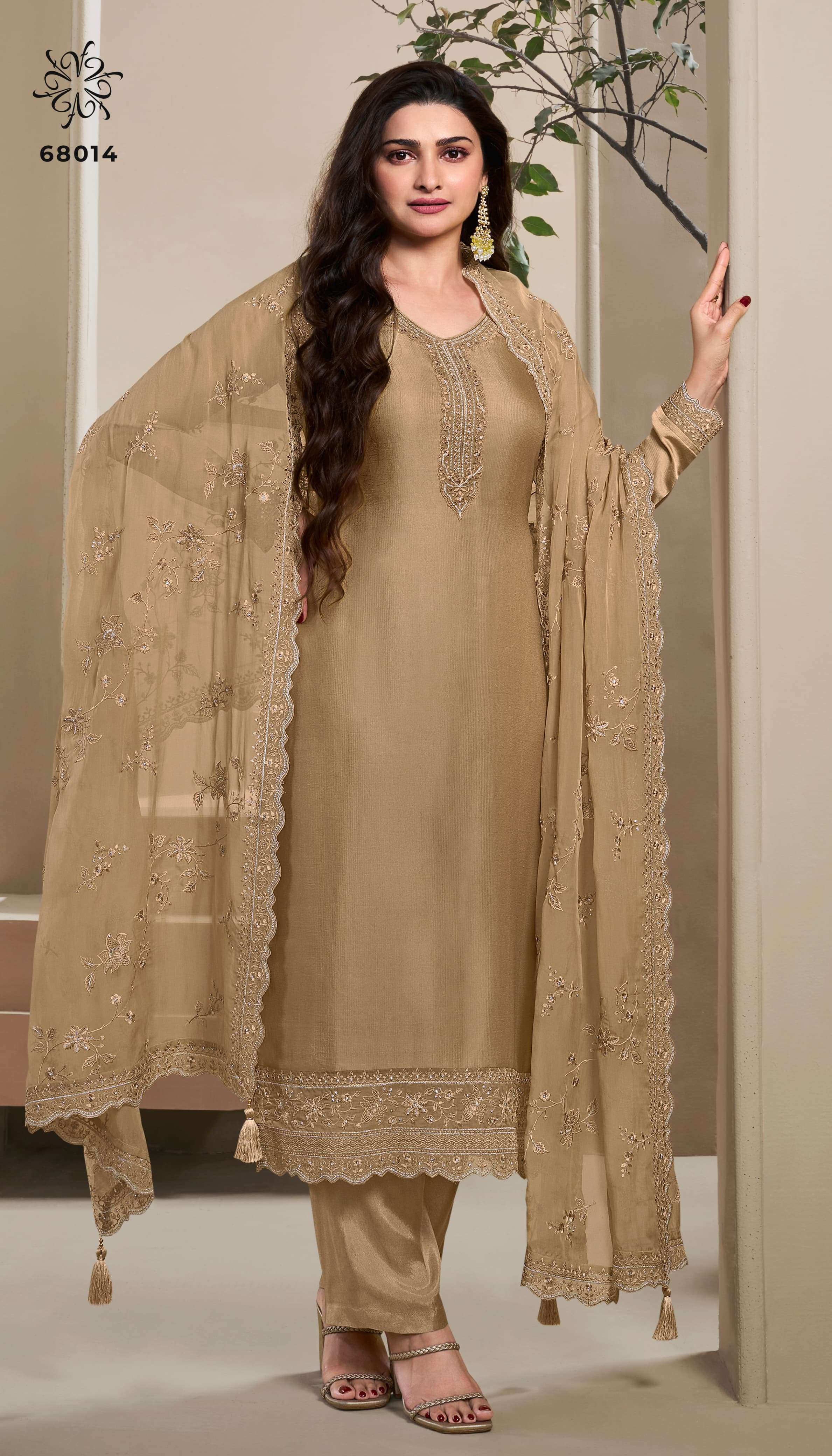 VINAY FASHION KULEESH SAUMYA SILK EMBROIDERY WORK SUIT