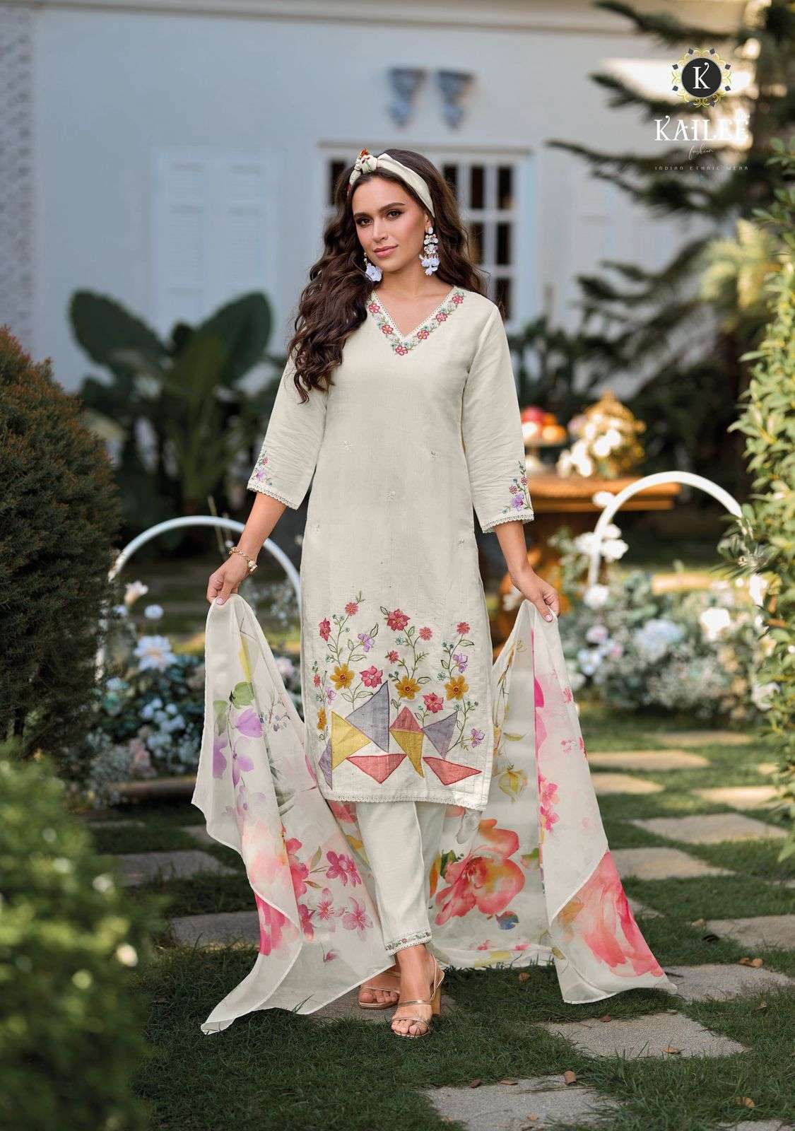 KAILEE FASHION VOEUX VISCOSE BEAUTIFUL DESIGNER LOOK LADIES SUIT