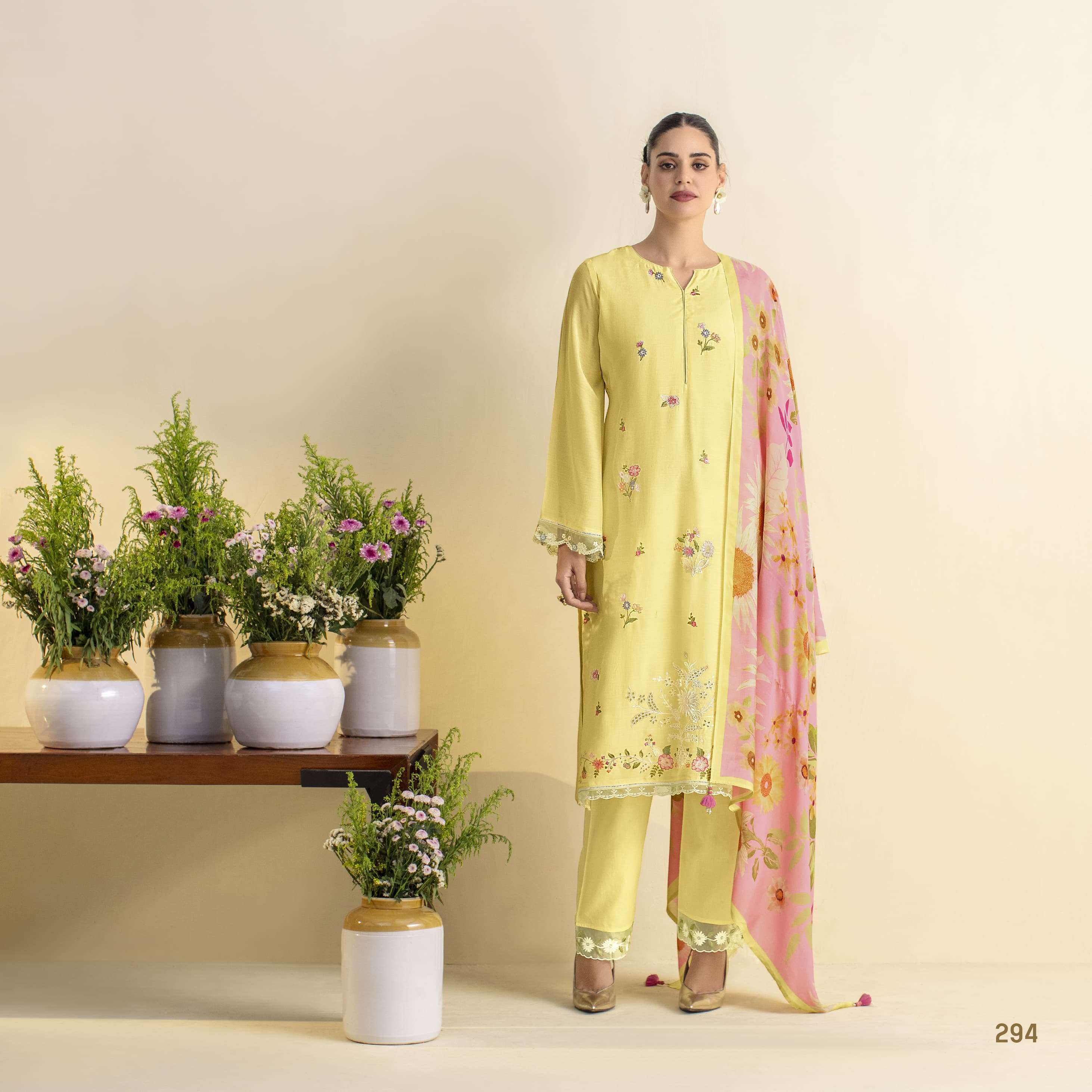 KIMORA FASHION SOHNI SURAJMUKHI VOL 22 LAWN COTTON EMBROIDERY DESIGNER SUIT