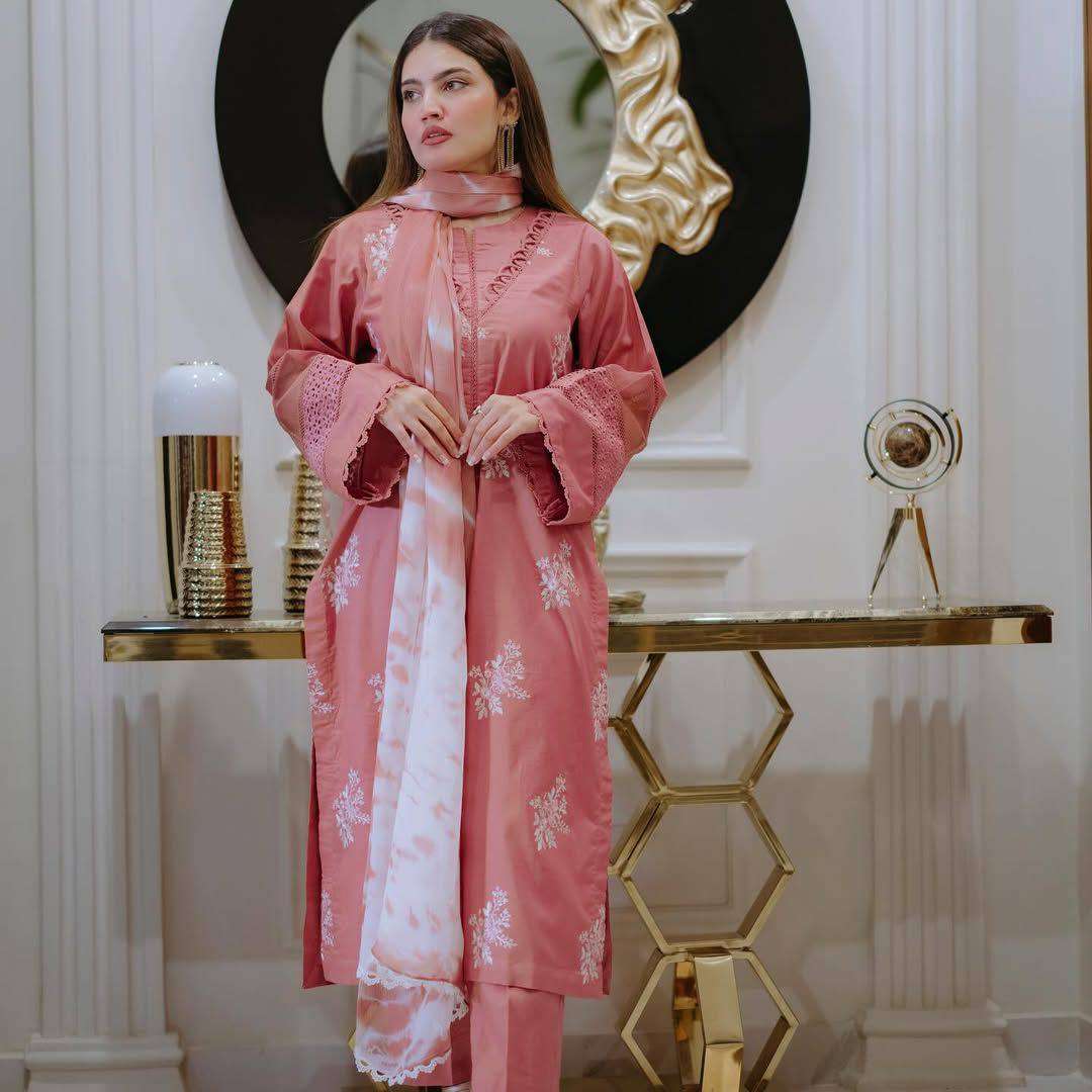 LG 1951 SILK FANCY DESIGNER LOOK PAKISTANI STYLE SUIT