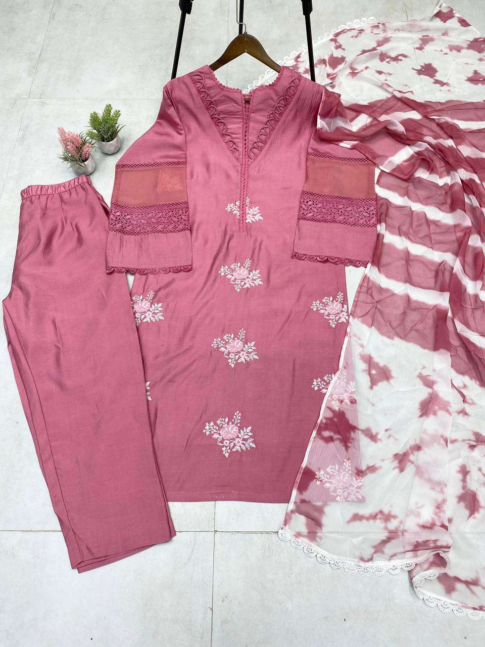 LG 1951 SILK FANCY DESIGNER LOOK PAKISTANI STYLE SUIT