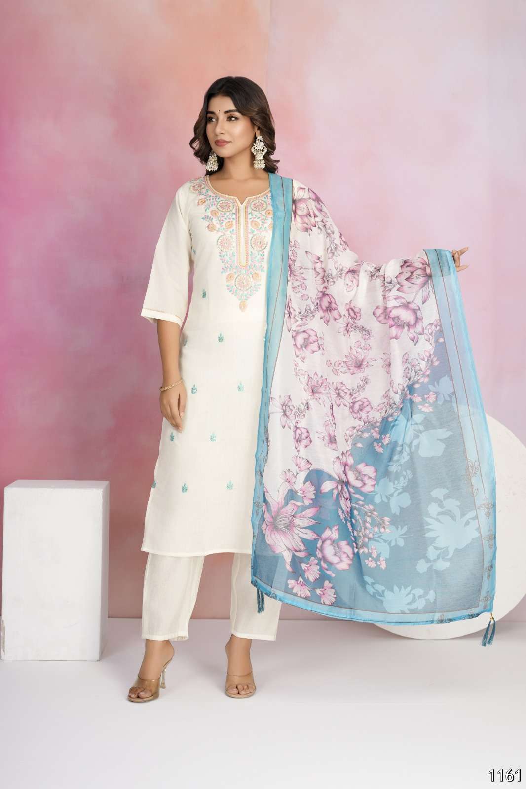 MF TANISHA VOL 22 VISCOSE CHANDERI SILK FANCY LADIES KURTI COMBO SET
