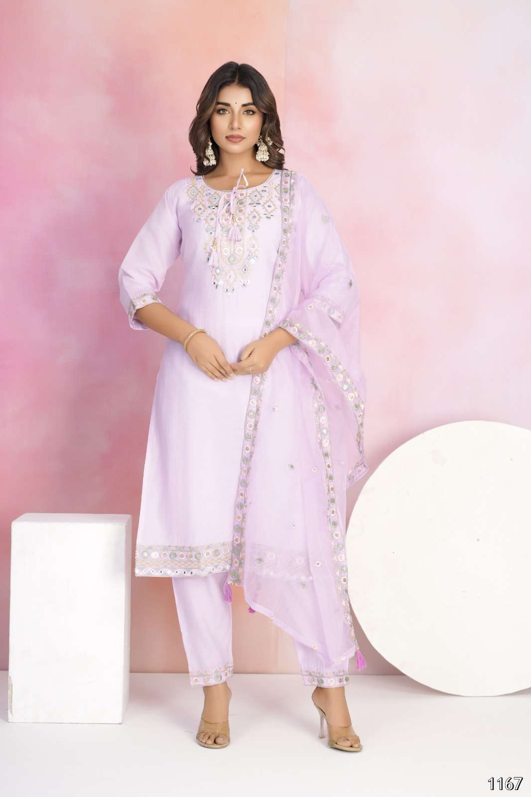 MF TANISHA VOL 22 VISCOSE CHANDERI SILK FANCY LADIES KURTI COMBO SET