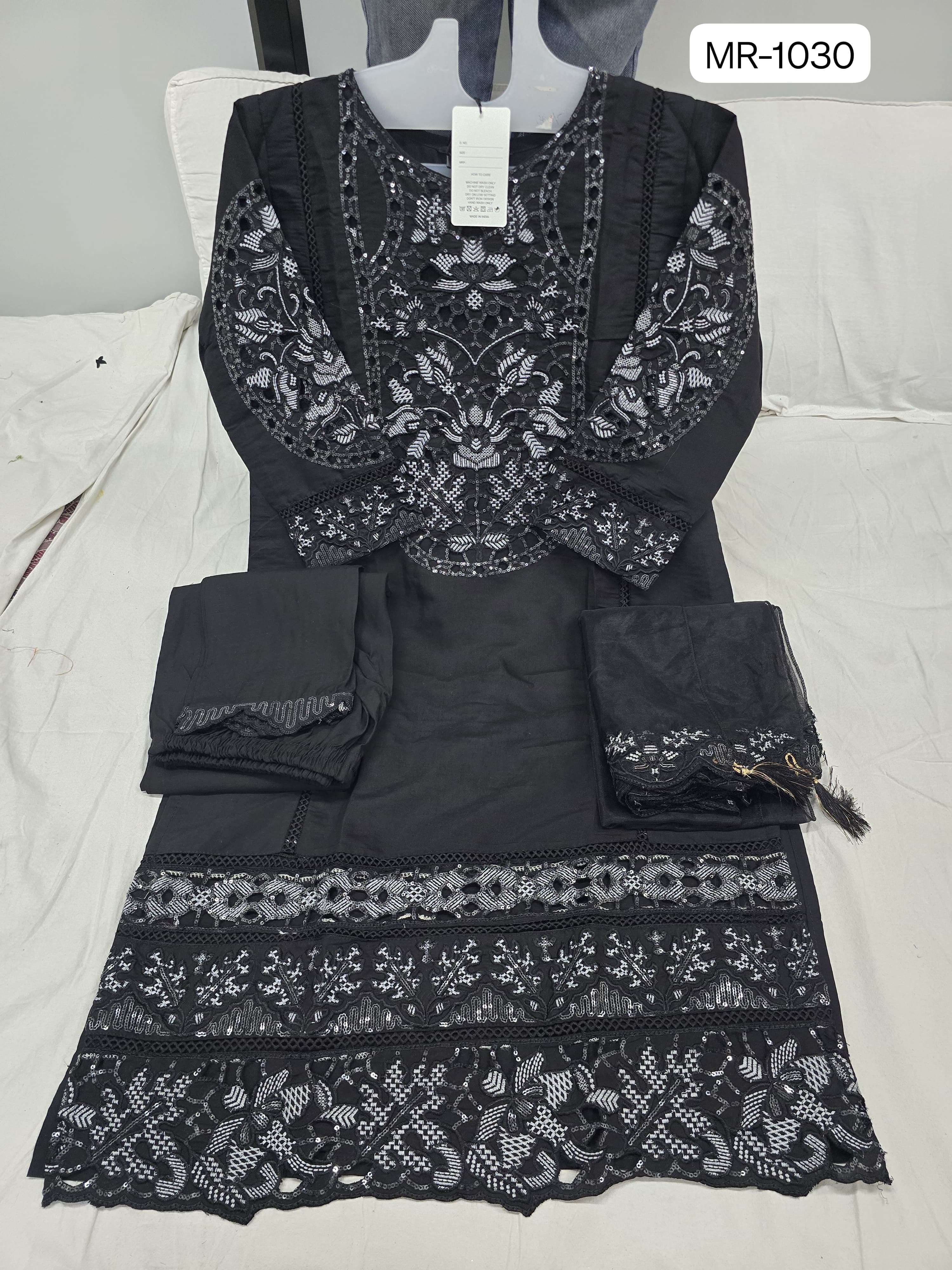 MUSHK MR 1030 SILK HEAVY EMBROIDERY DESIGNER READY MADE PAKISTANI SUIT