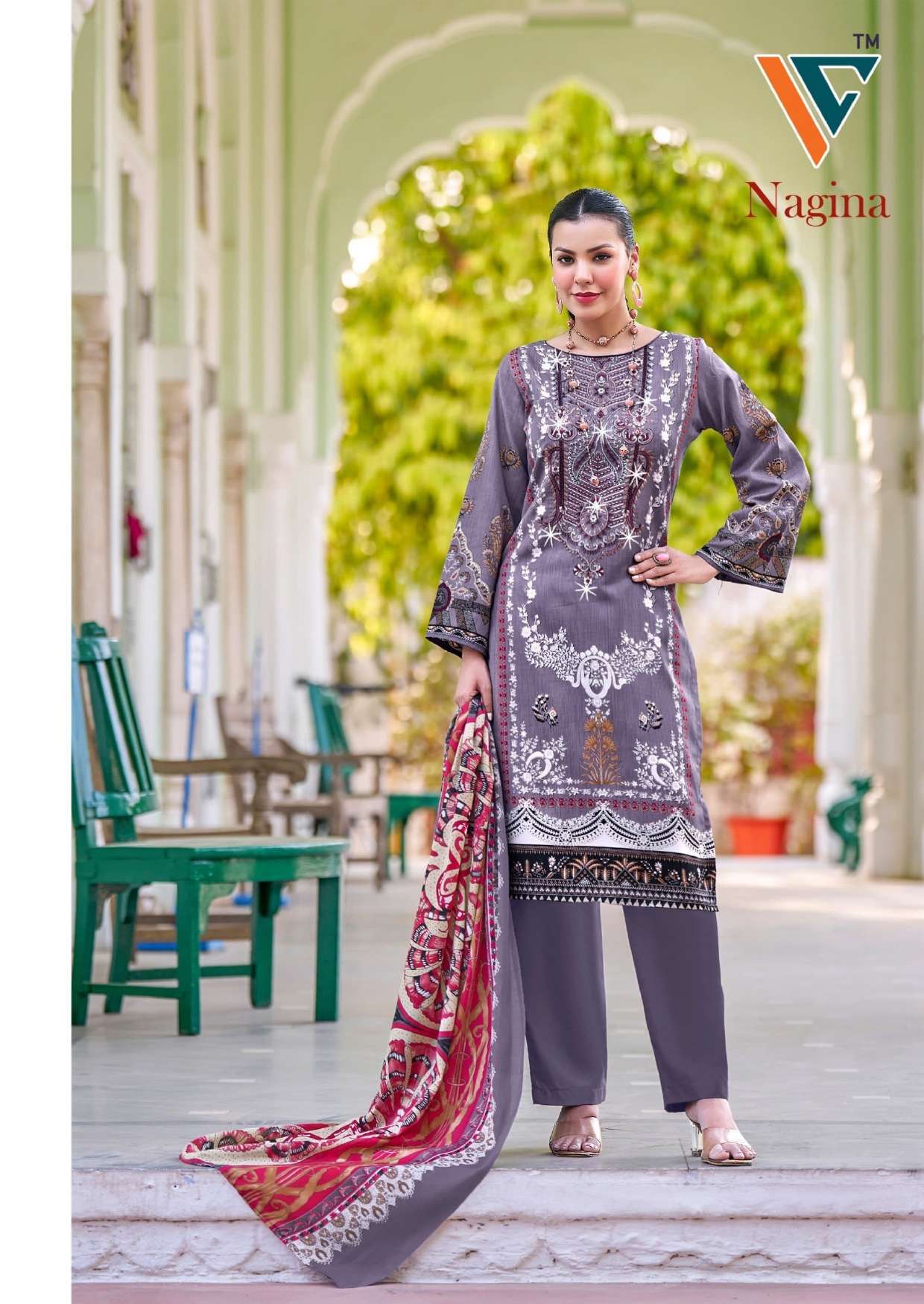 VANDANA‎ CREATION NAGINA‎‎ VOL 4 COTTON DIGITAL PRINTS SALWAR SUIT
