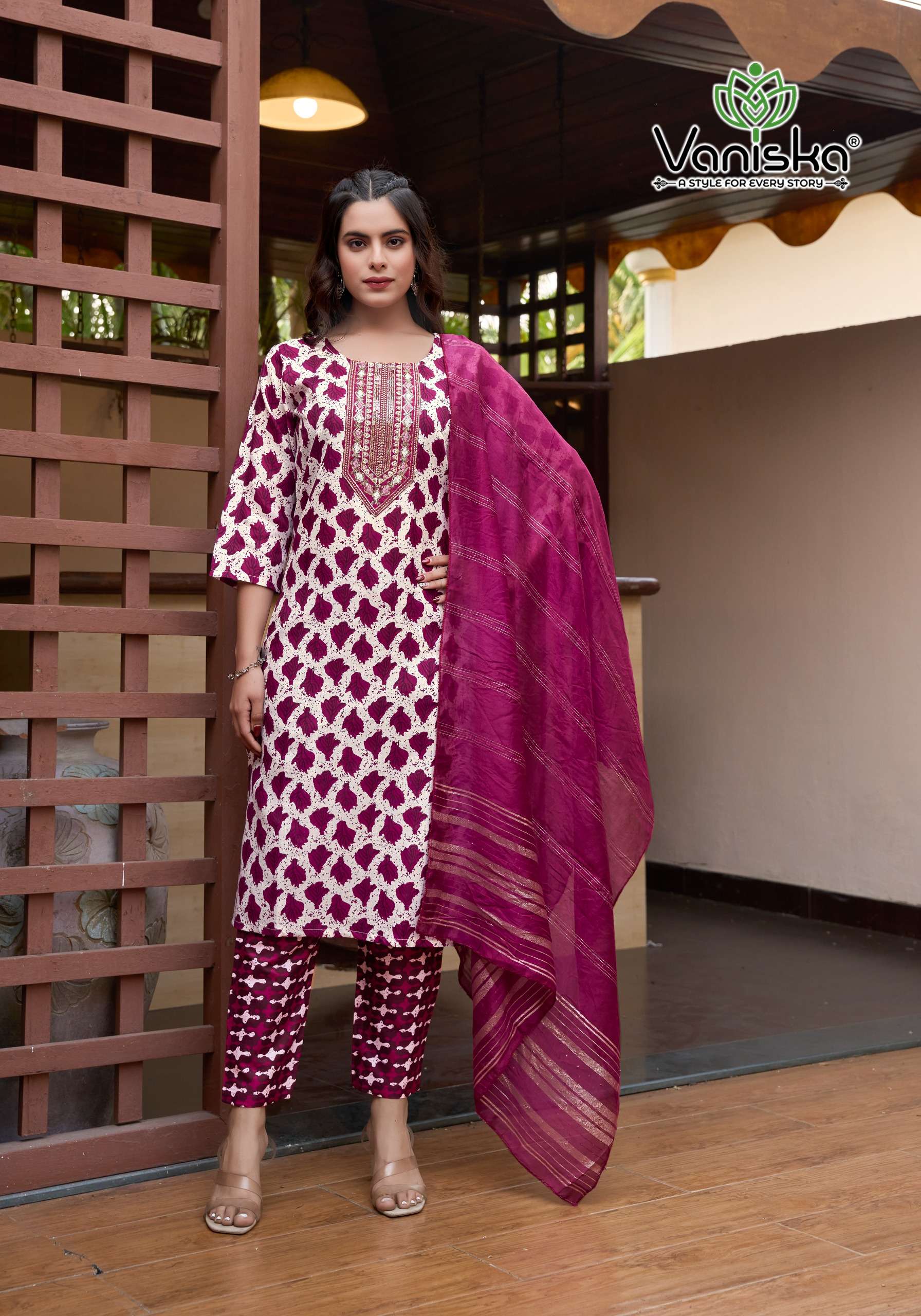 VANISKA SUNRISE VOL 2 CAPSULE FOIL PRINT FANCY LADIES KURTI COMBO SET