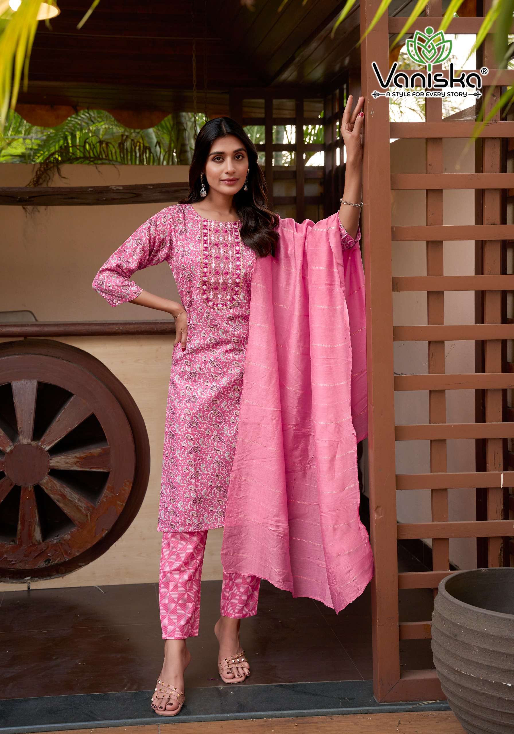 VANISKA SUNRISE VOL 2 CAPSULE FOIL PRINT FANCY LADIES KURTI COMBO SET