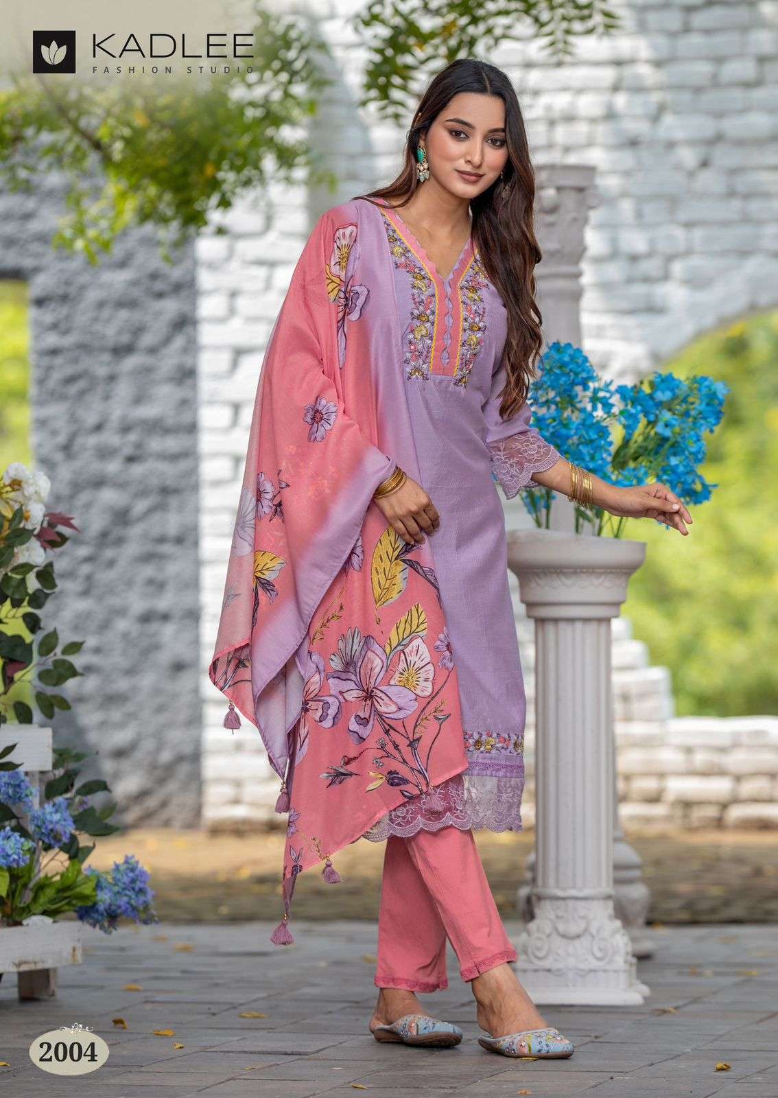 KADLEE FASHION RIVANTA VISCOSE DESIGNER WORK LADIES KURTI COMBO SET 