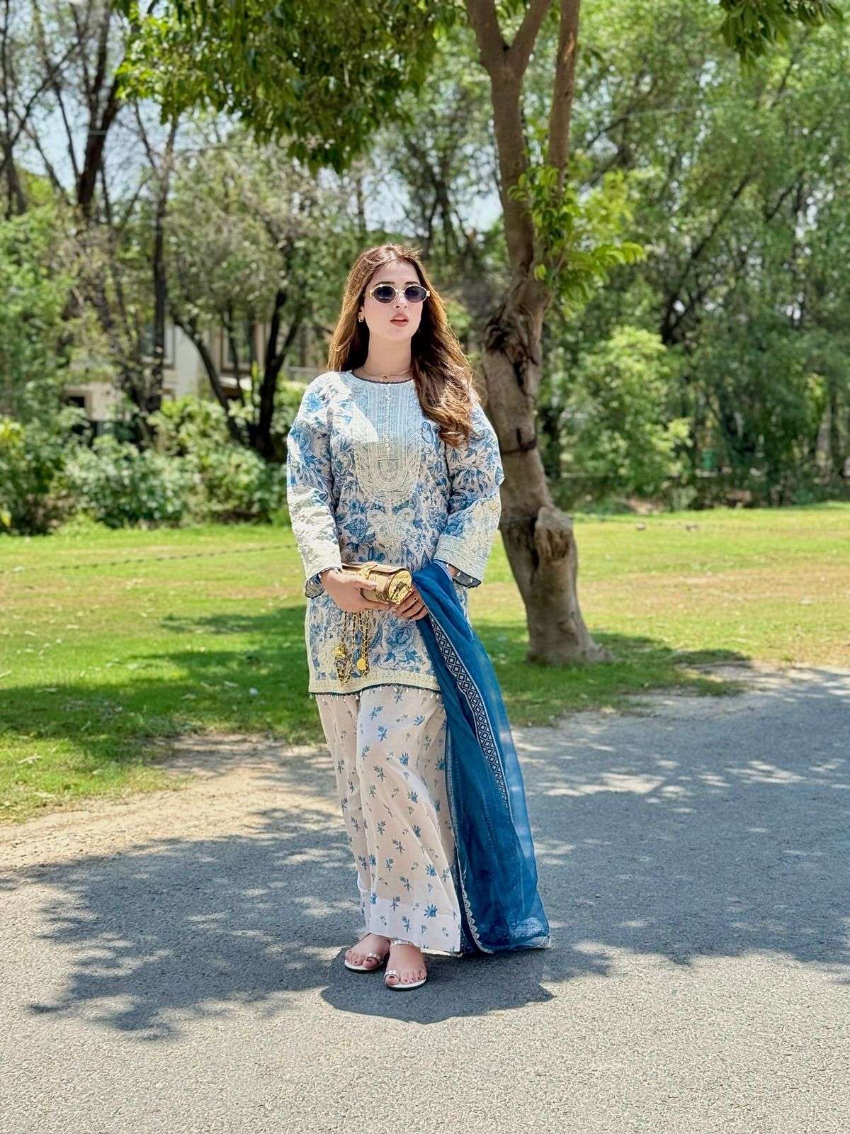 LADY LOOK 010 CREPE DIGITAL PRINT WITH FANCY DESIGNER LOOK SUIT