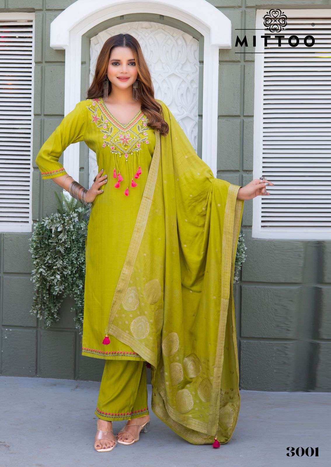MITTOO MANSA VISCOSE FANCY DESIGNER WORK LADIES KURTI COMBO SET 