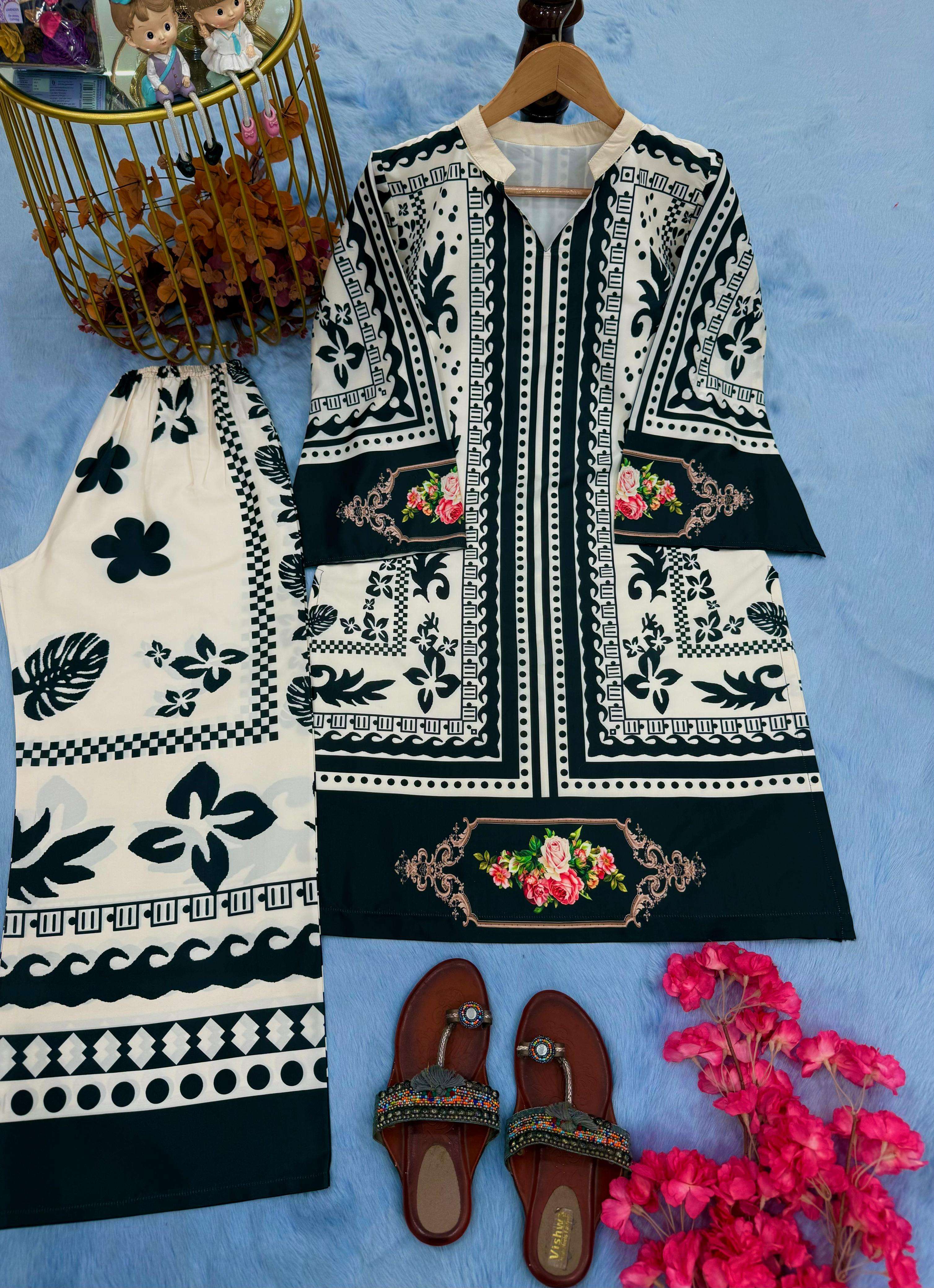 PD 1116  FANCY PAKISTANI STYLE TOP WITH PLAZZO  PAIR