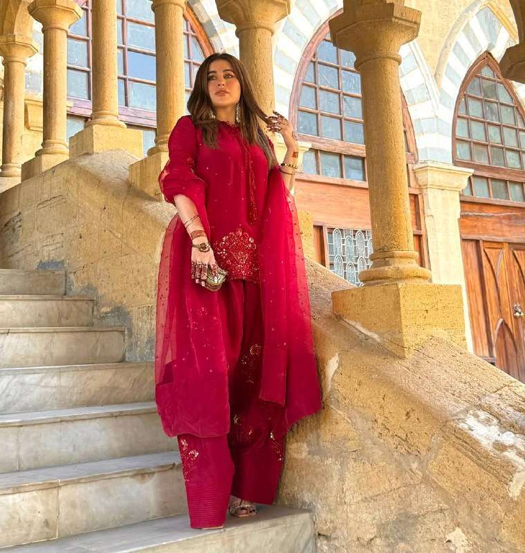 SRK 5267 SILK BEAUTIFUL DESIGNER LOOK PARTY WEAR LADIES SUIT