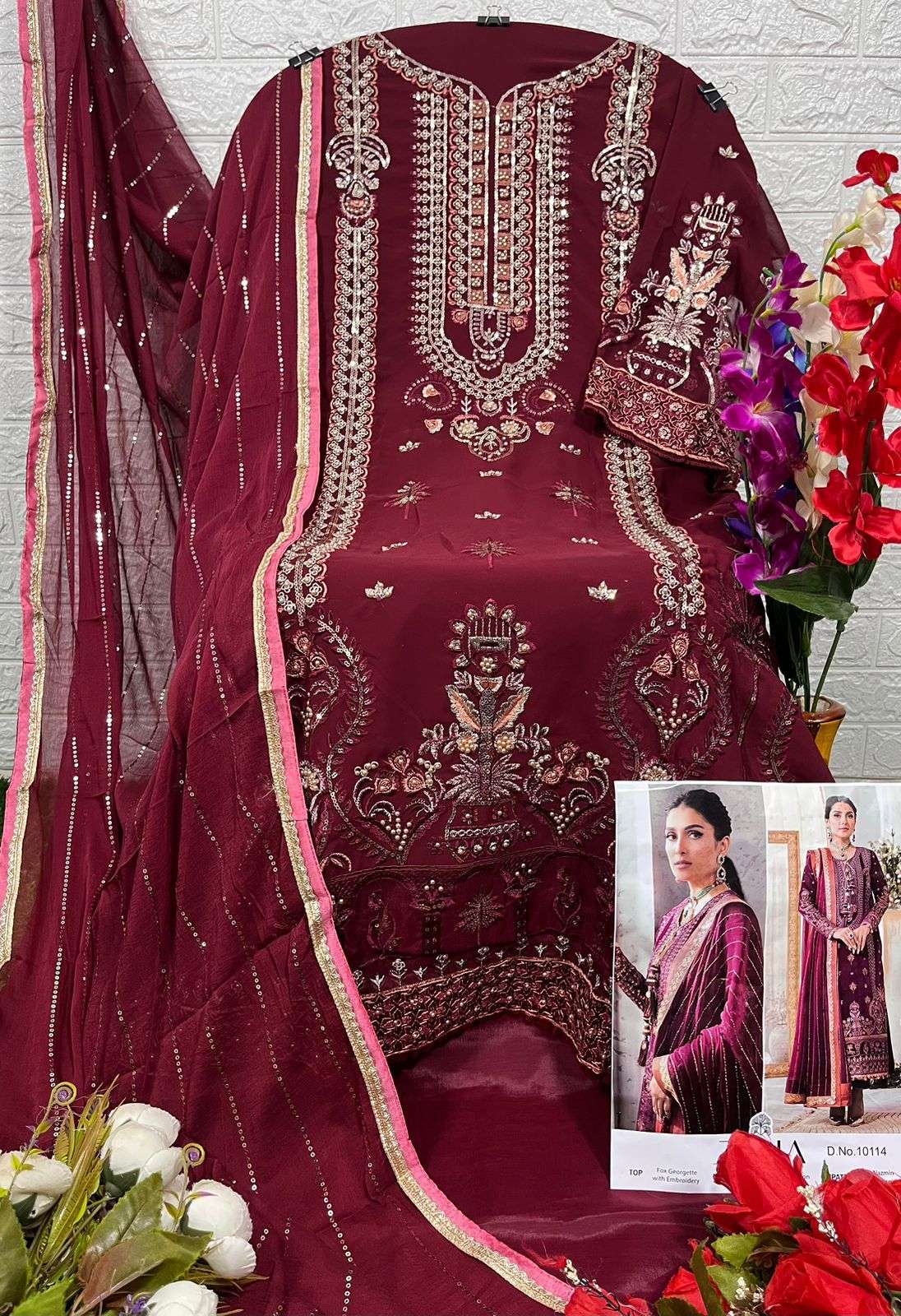ZAHA DESIGN NO - 10114 GEORGETTE HEAVY EMBROIDERED PAKISTANI SUIT 