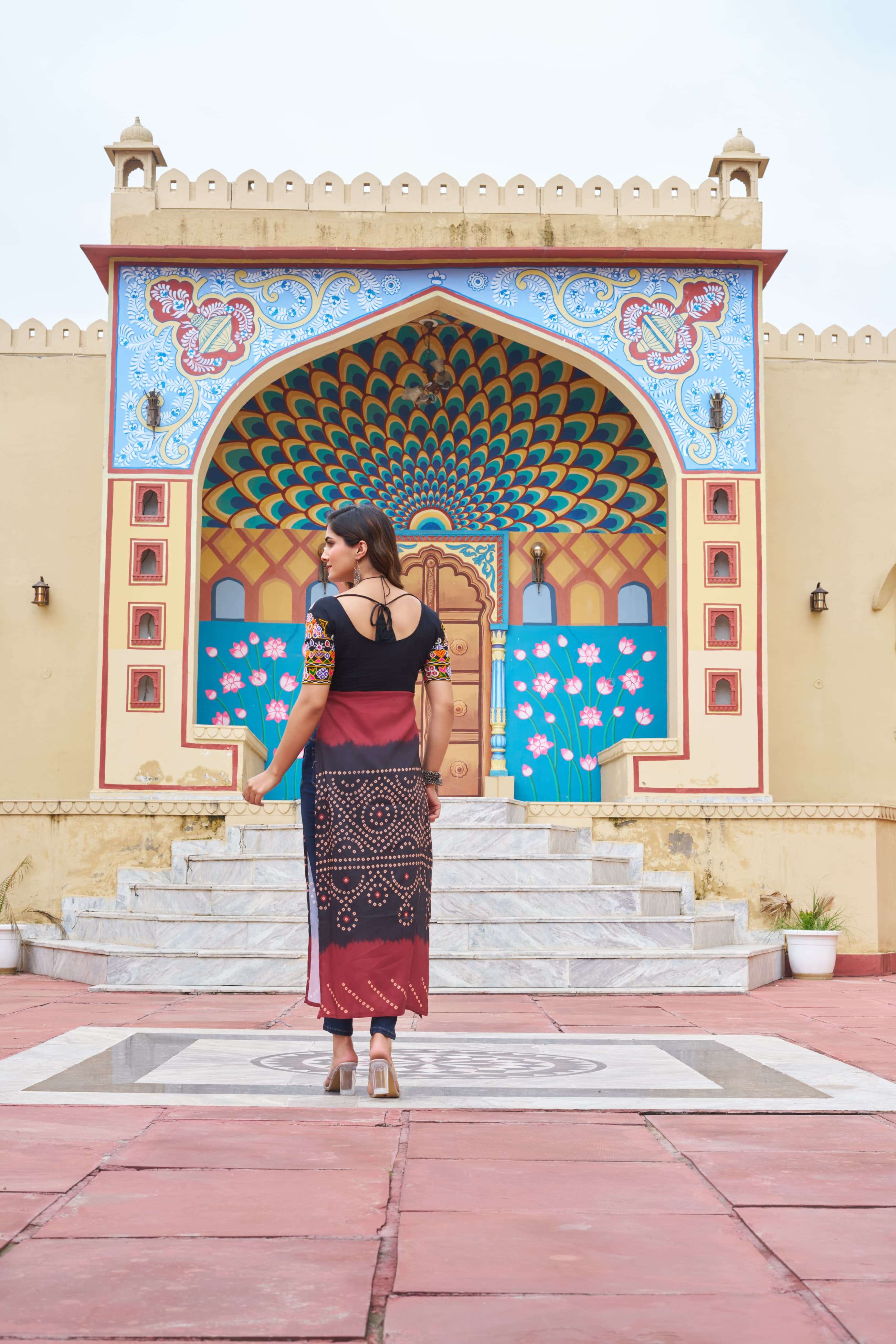 BANDHANI PALACE DESIGN NO - 1190 PRINTED RAYON KUTCH GAMTHI WORK KURTI