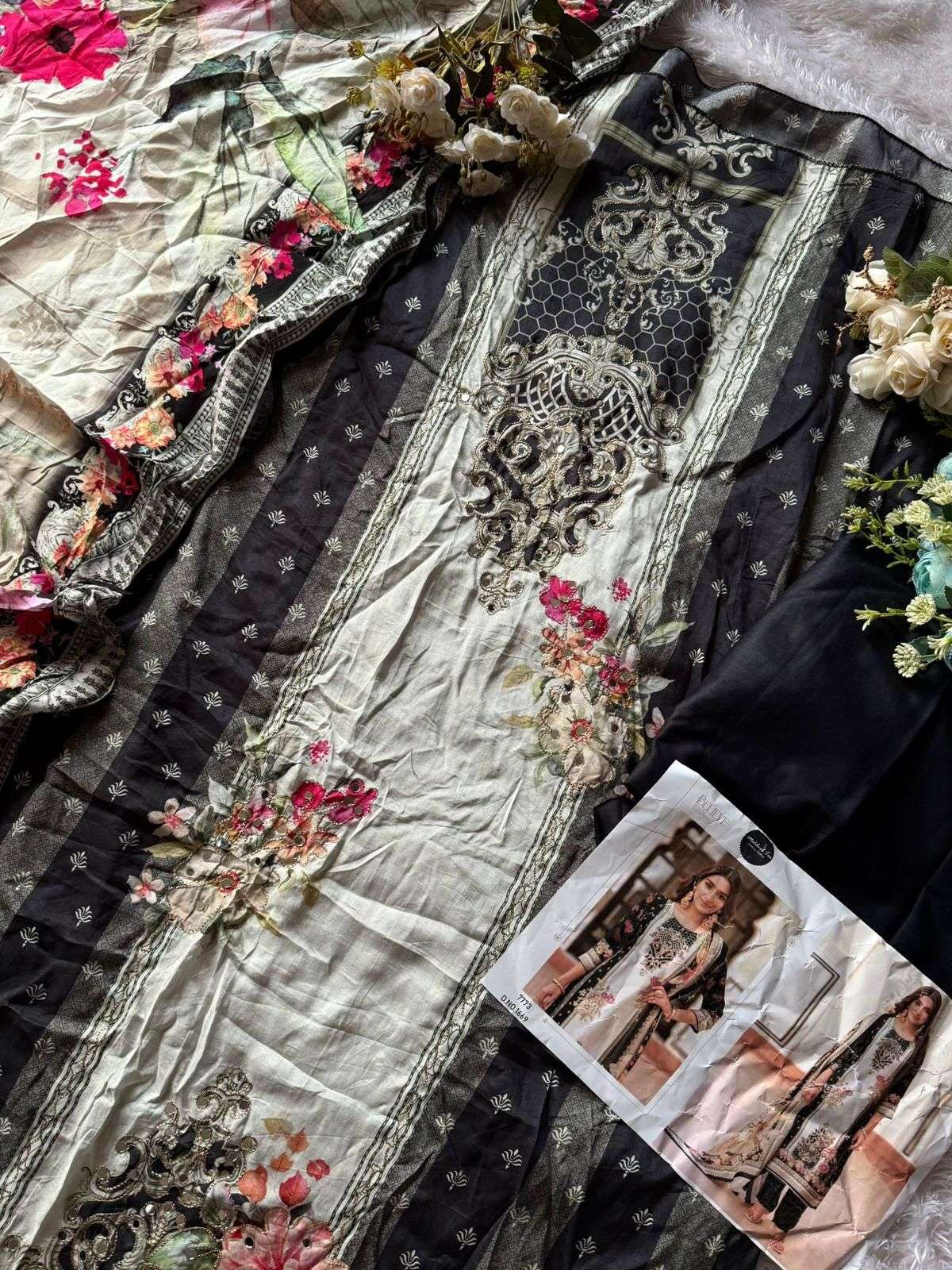MEHBOOB TEX DESIGN NO - 1669 PURE VISCOSE MUSLIN DIGITAL PRINT AARI HANDWORK PAKISTANI SUIT 