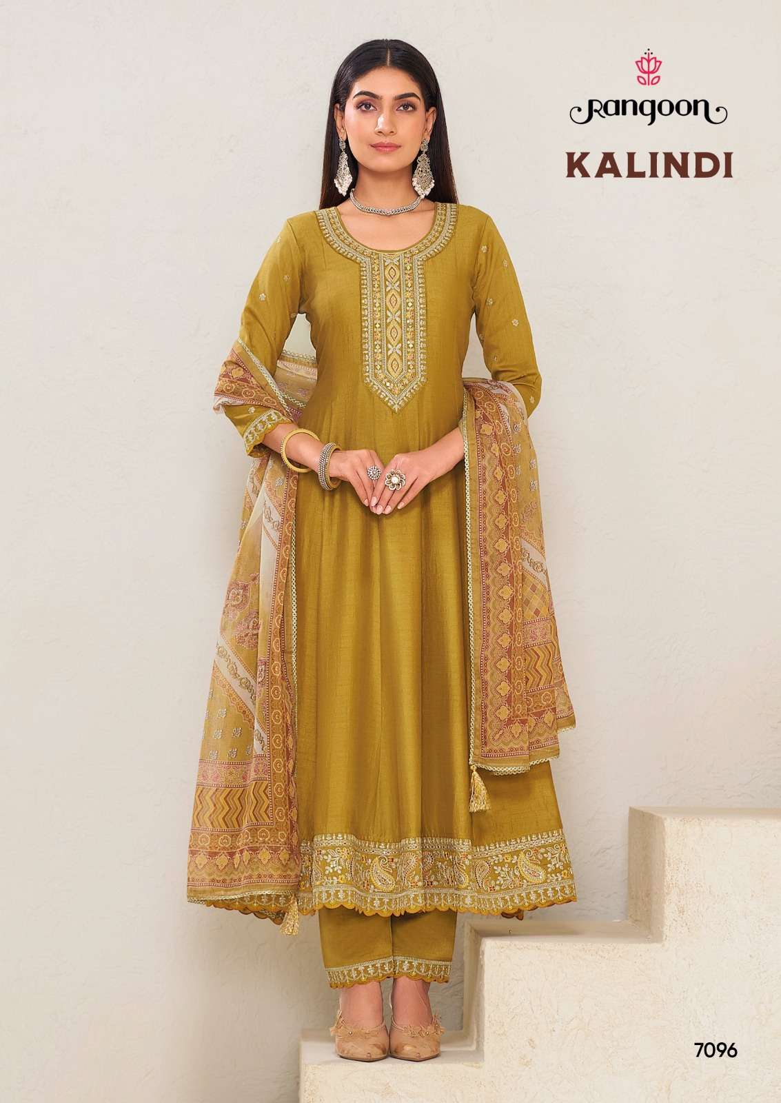RANGOON  KALINDI SILK FANCY EMBROIDERY DESIGNER ANARKALI STYLE LADIES SUIT