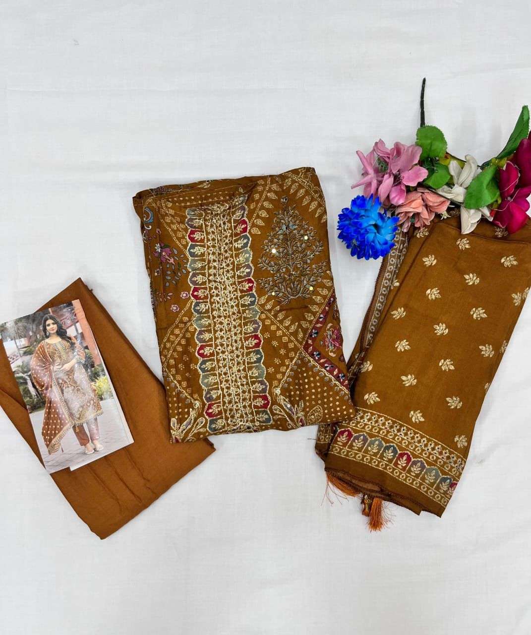 SHREE FAB DESIGN NO - KT - 241 PURE VISCOSE MUSLIN DIGITAL PRINT AARI HANDWORK PAKISTANI SUIT 