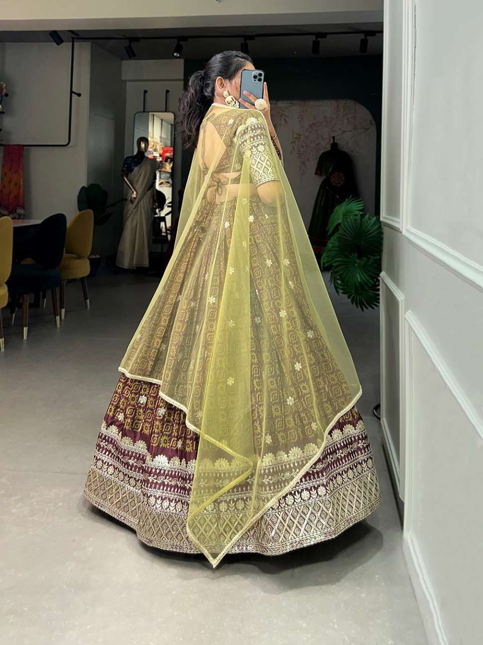 BANDHANI PALACE 1014 CHINON  DIGITAL PRINT EMBROIDERED SEQUINS WORK LEHENGA CHOLI SET