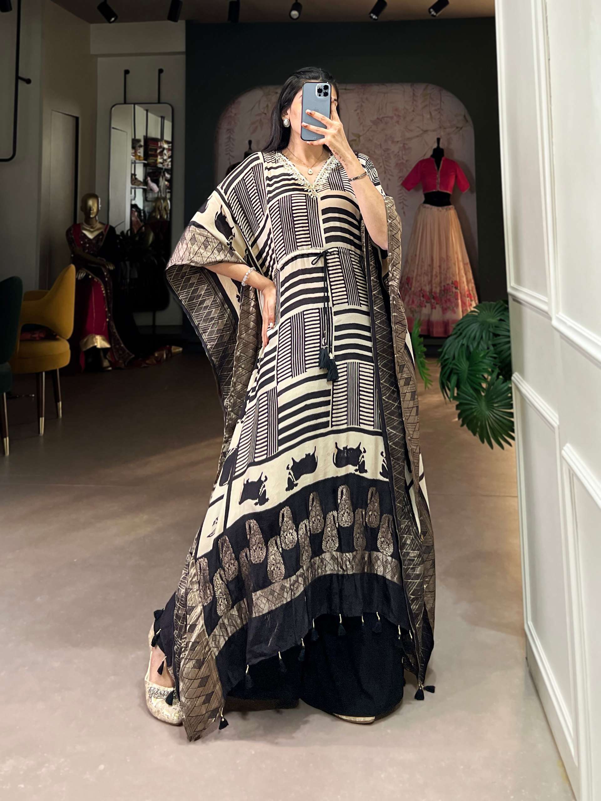 BANDHANI PALACE 3022-3023 PURE VISCOSE ZARI BORDER MIRROR WORK READYMADE KAFTAN