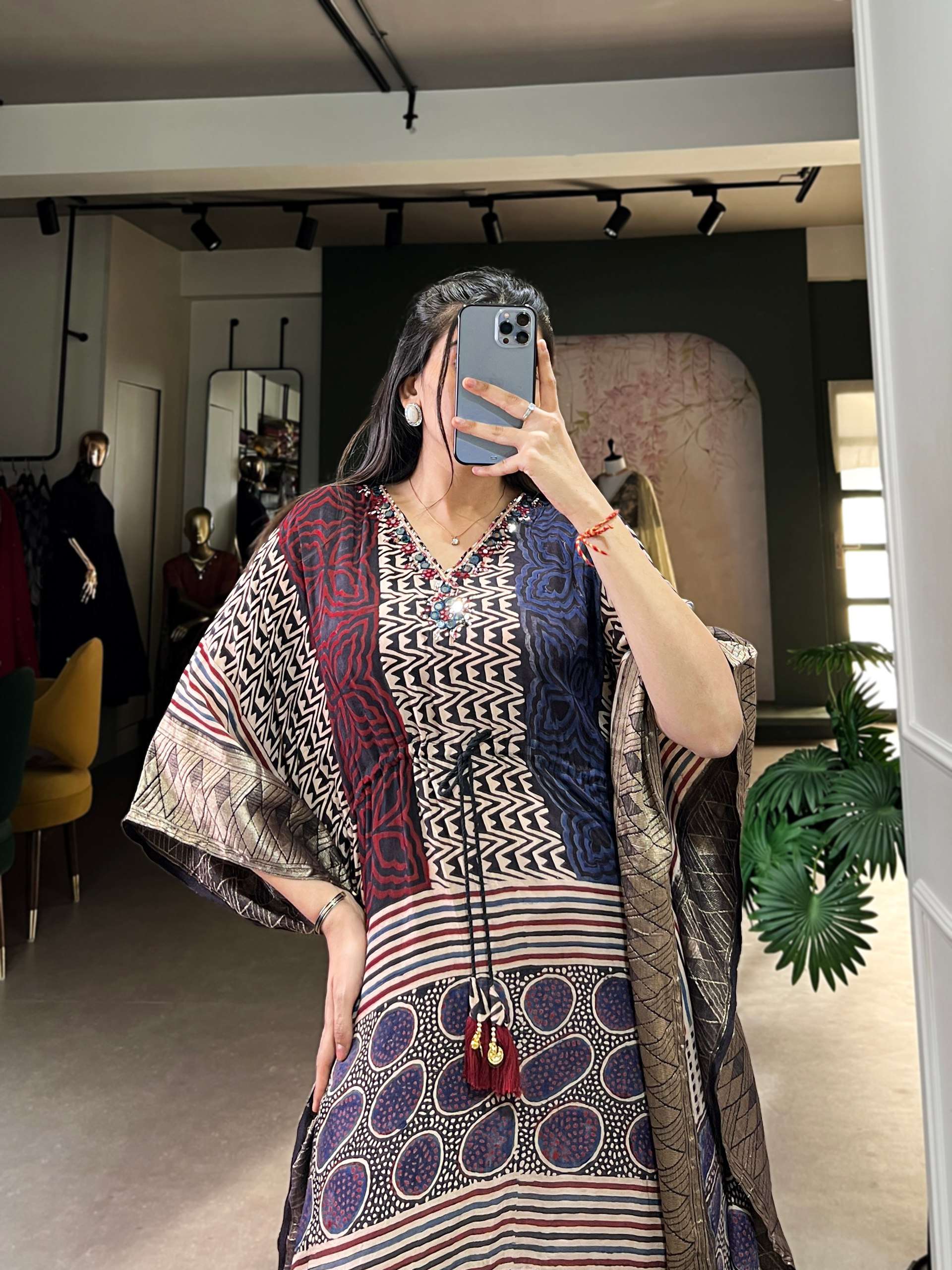 BANDHANI PALACE 3022-3023 PURE VISCOSE ZARI BORDER MIRROR WORK READYMADE KAFTAN