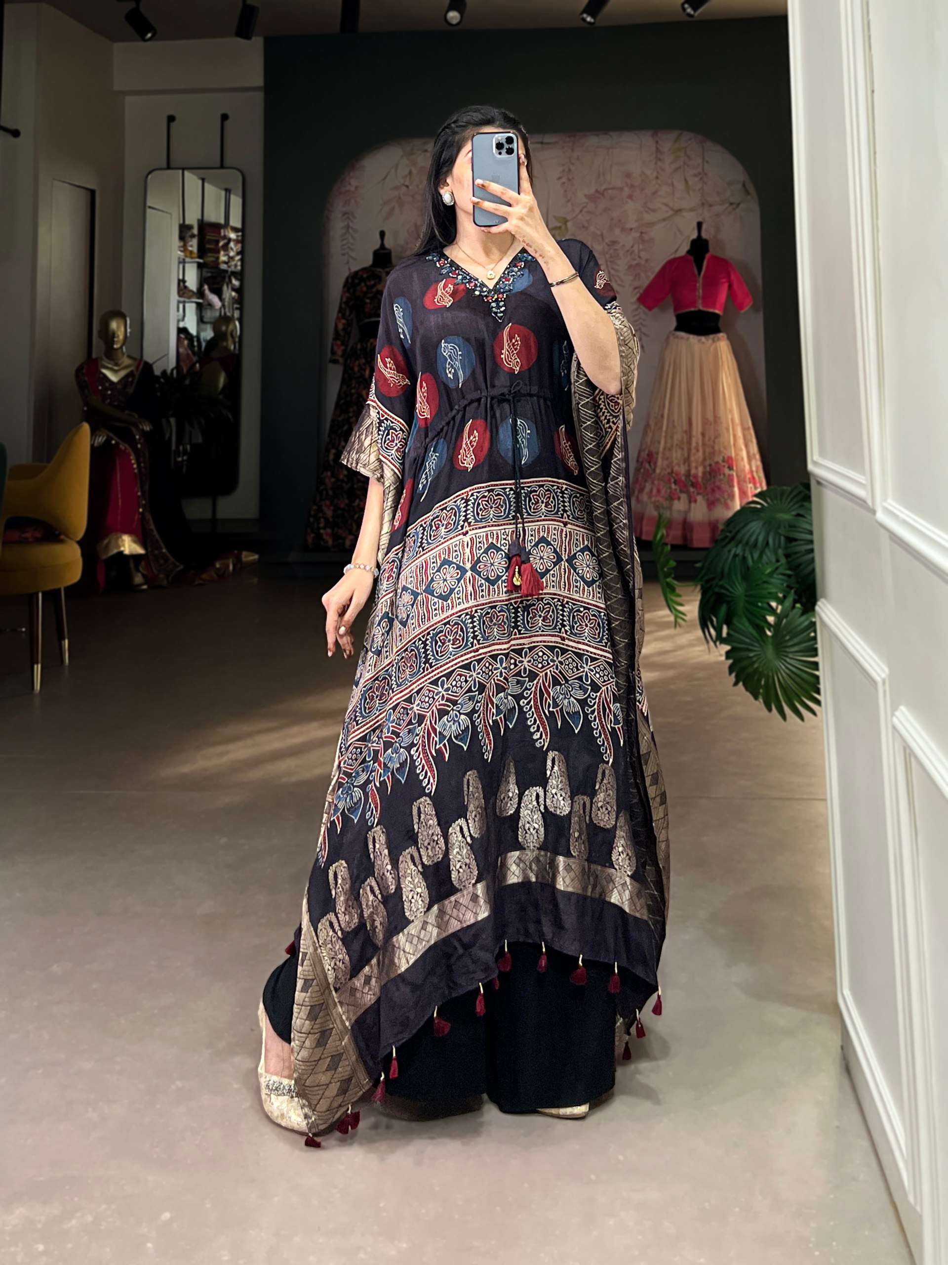 BANDHANI PALACE 3022-3023 PURE VISCOSE ZARI BORDER MIRROR WORK READYMADE KAFTAN