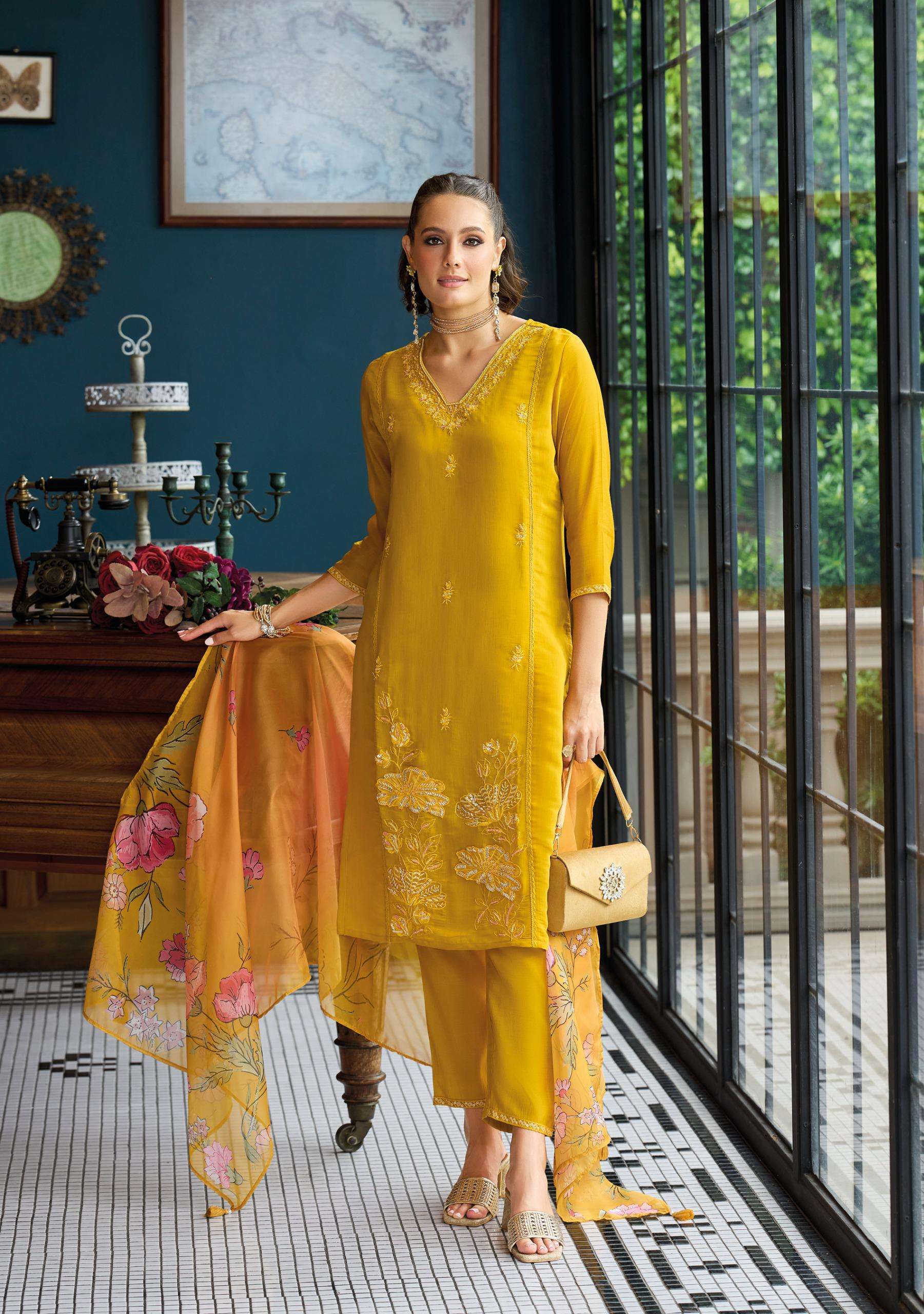 LADY LEELA SAIYAARA VISCOSE BEAUTIFUL DESIGNER LOOK READY MADE LADIES SUIT